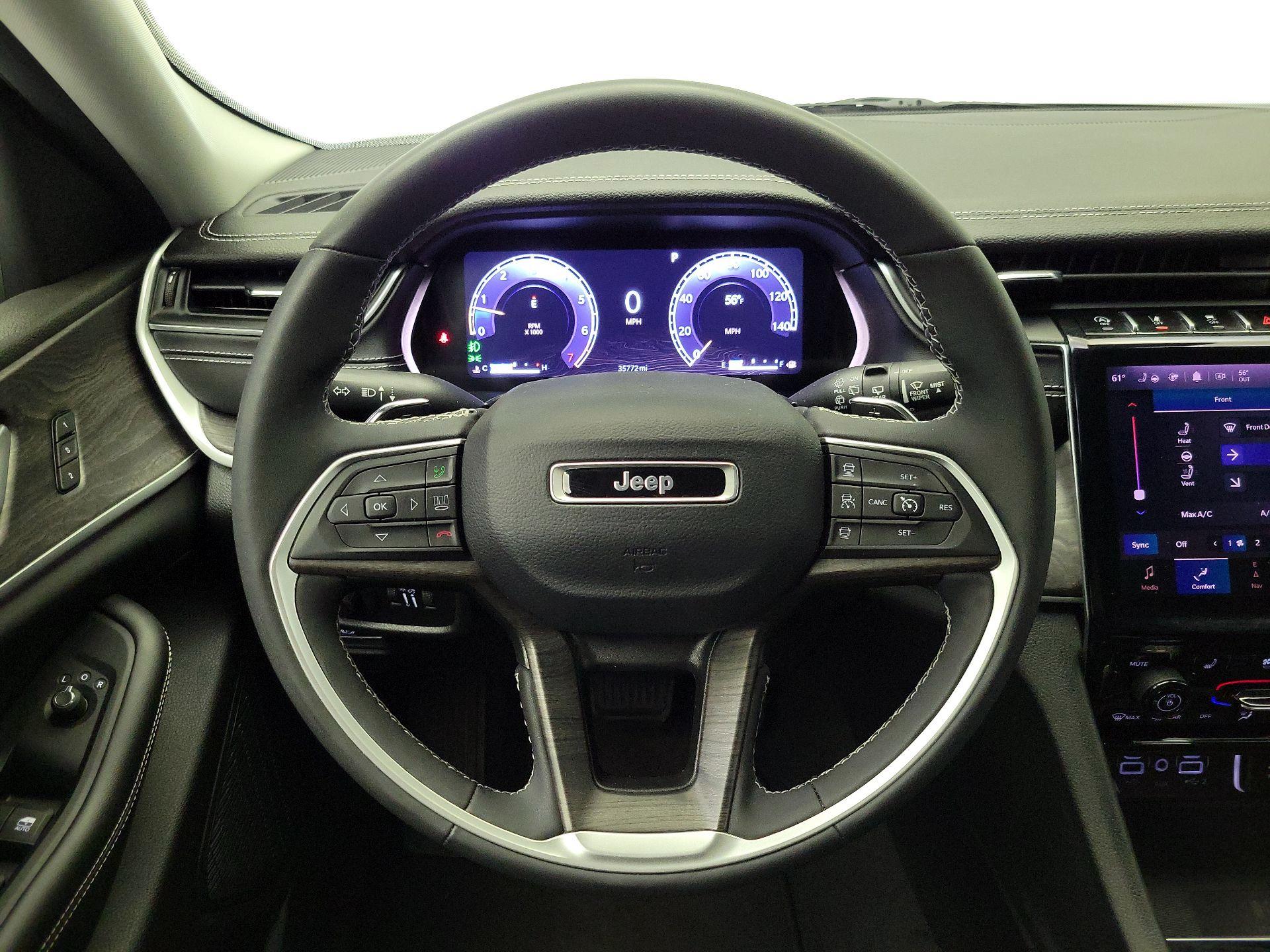 Thumbnail: 2023 Jeep Grand Cherokee L - 10