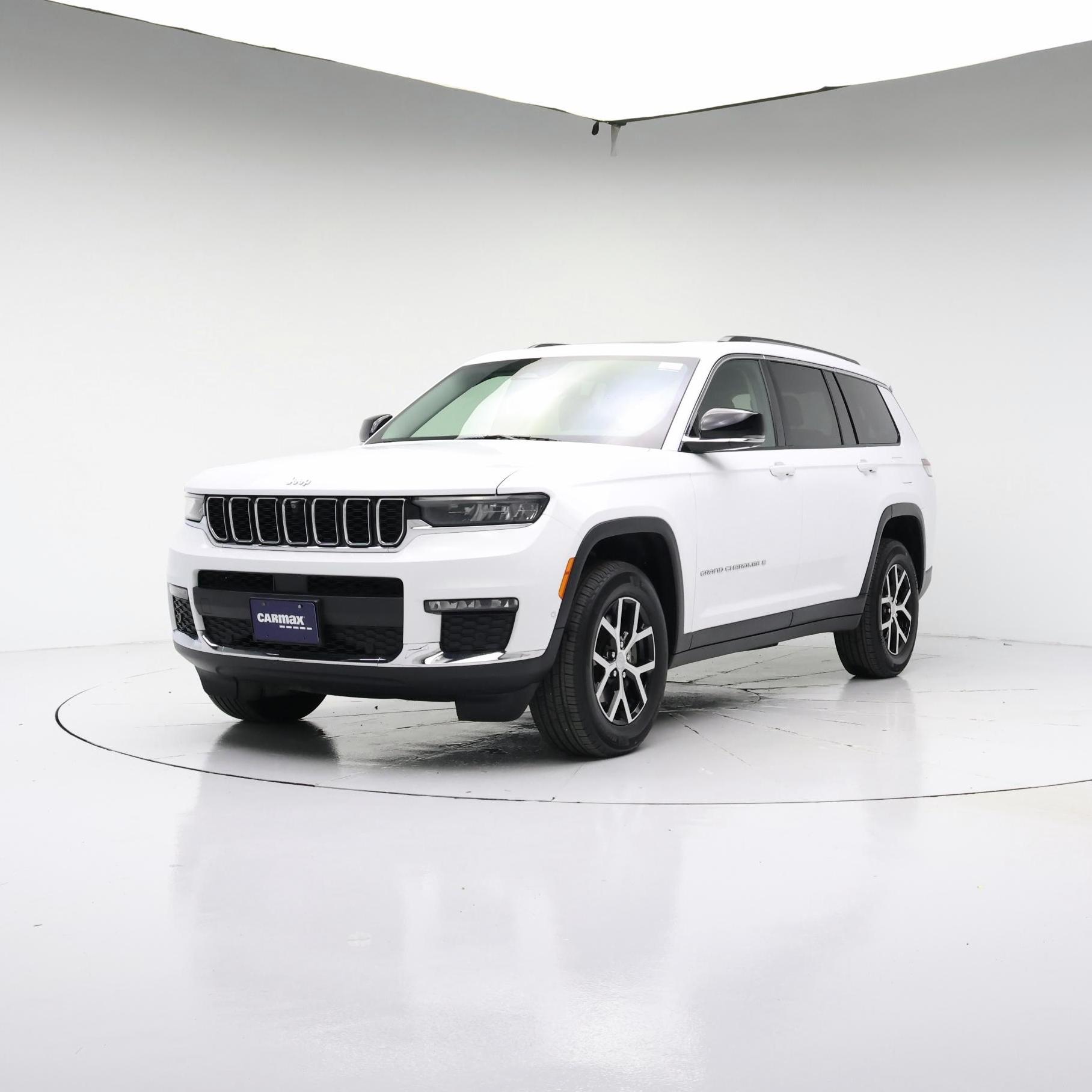 Thumbnail: 2023 Jeep Grand Cherokee L - 4