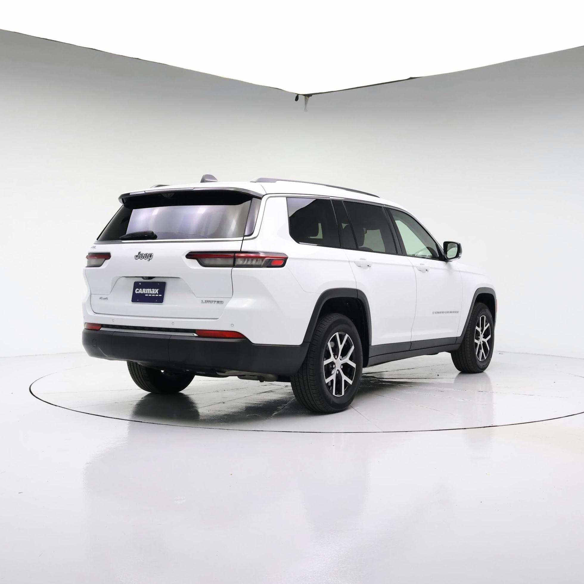 Thumbnail: 2023 Jeep Grand Cherokee L - 8