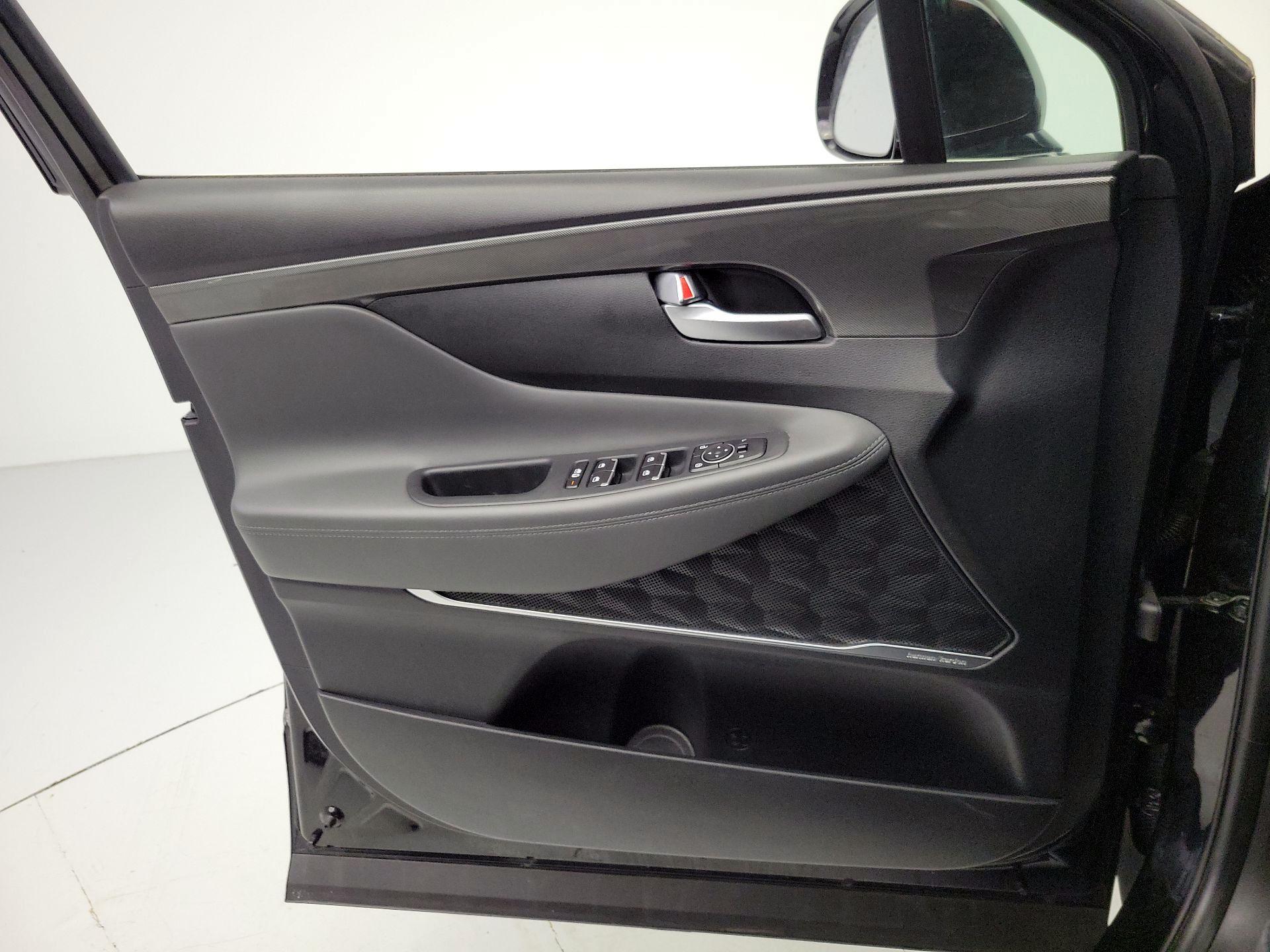 Thumbnail: 2023 Hyundai Santa Fe - 12