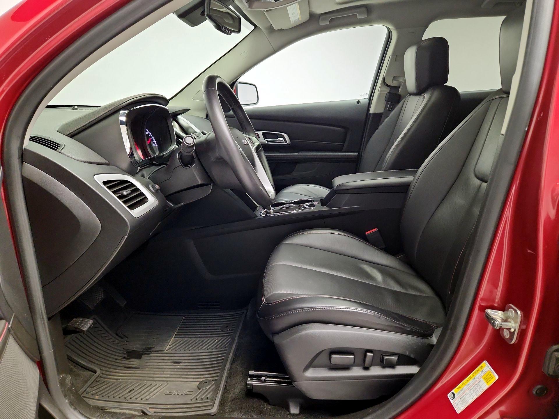 Thumbnail: 2015 GMC Terrain - 11