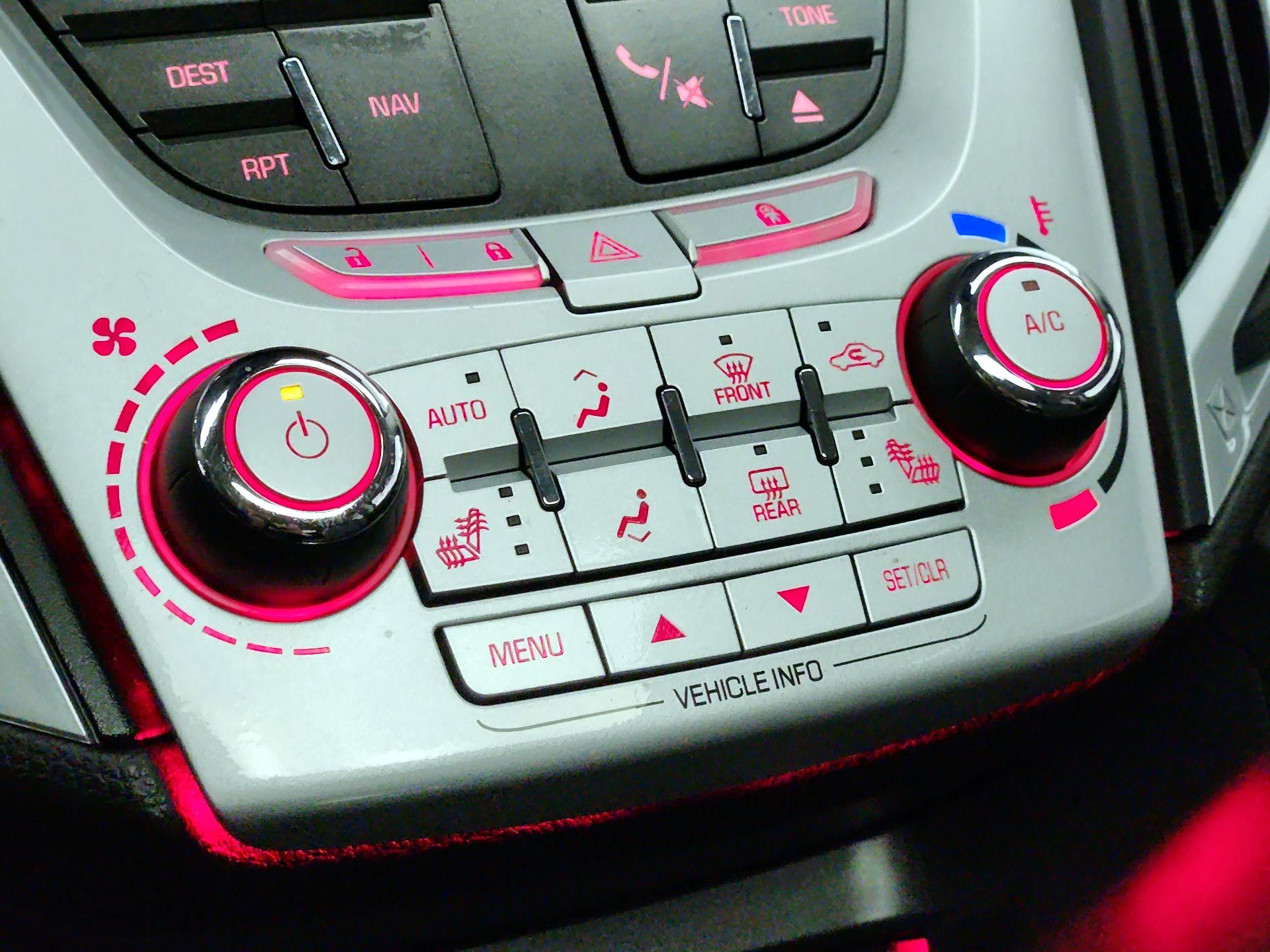 Thumbnail: 2015 GMC Terrain - 16
