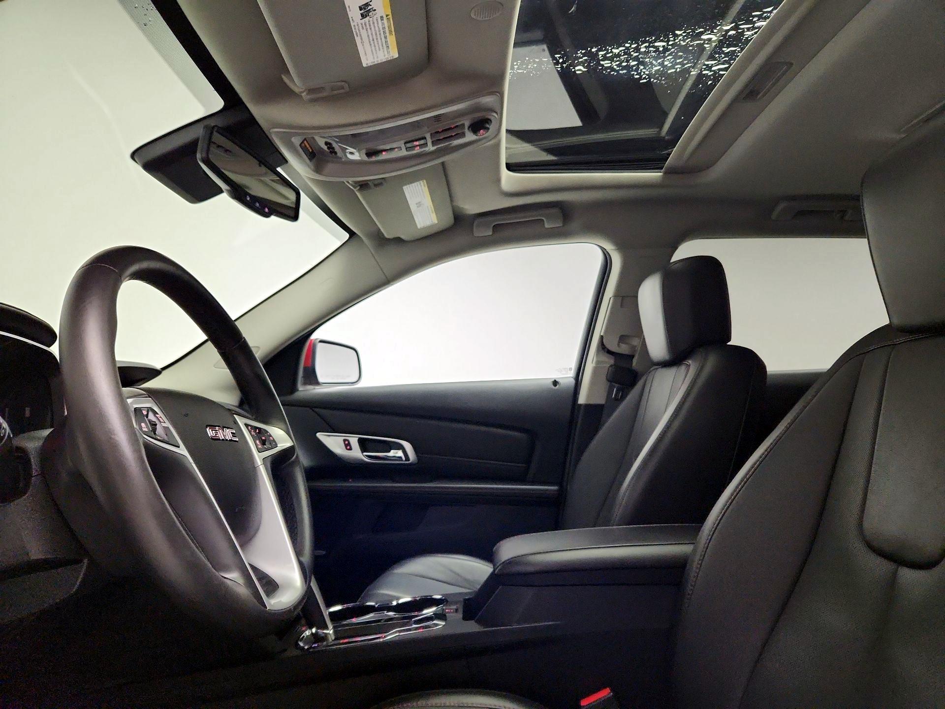 Thumbnail: 2015 GMC Terrain - 19