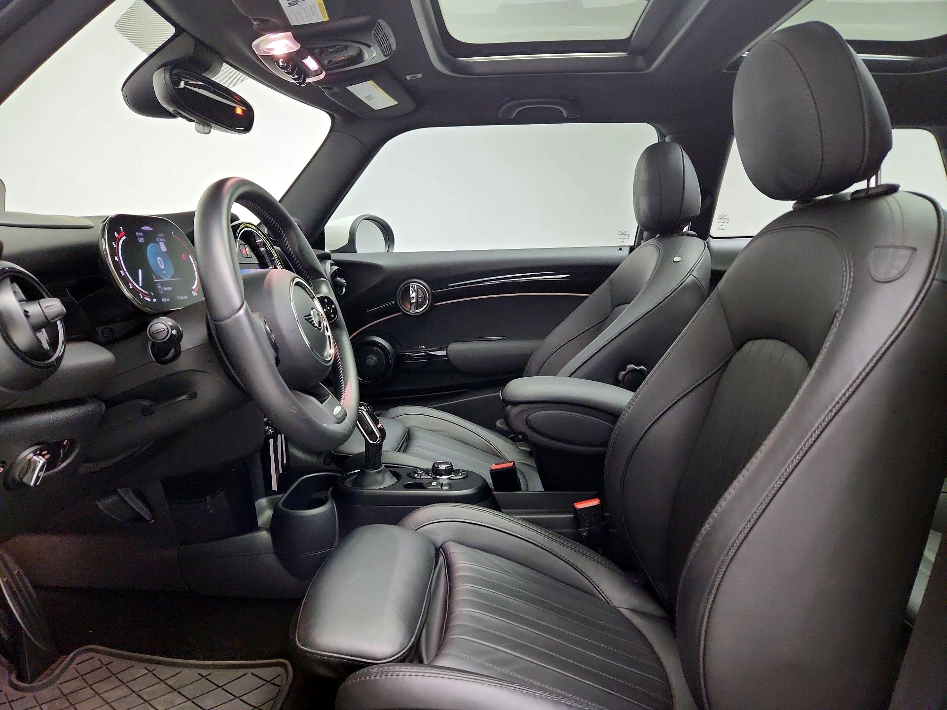 Thumbnail: 2023 MINI Cooper Hardtop - 11