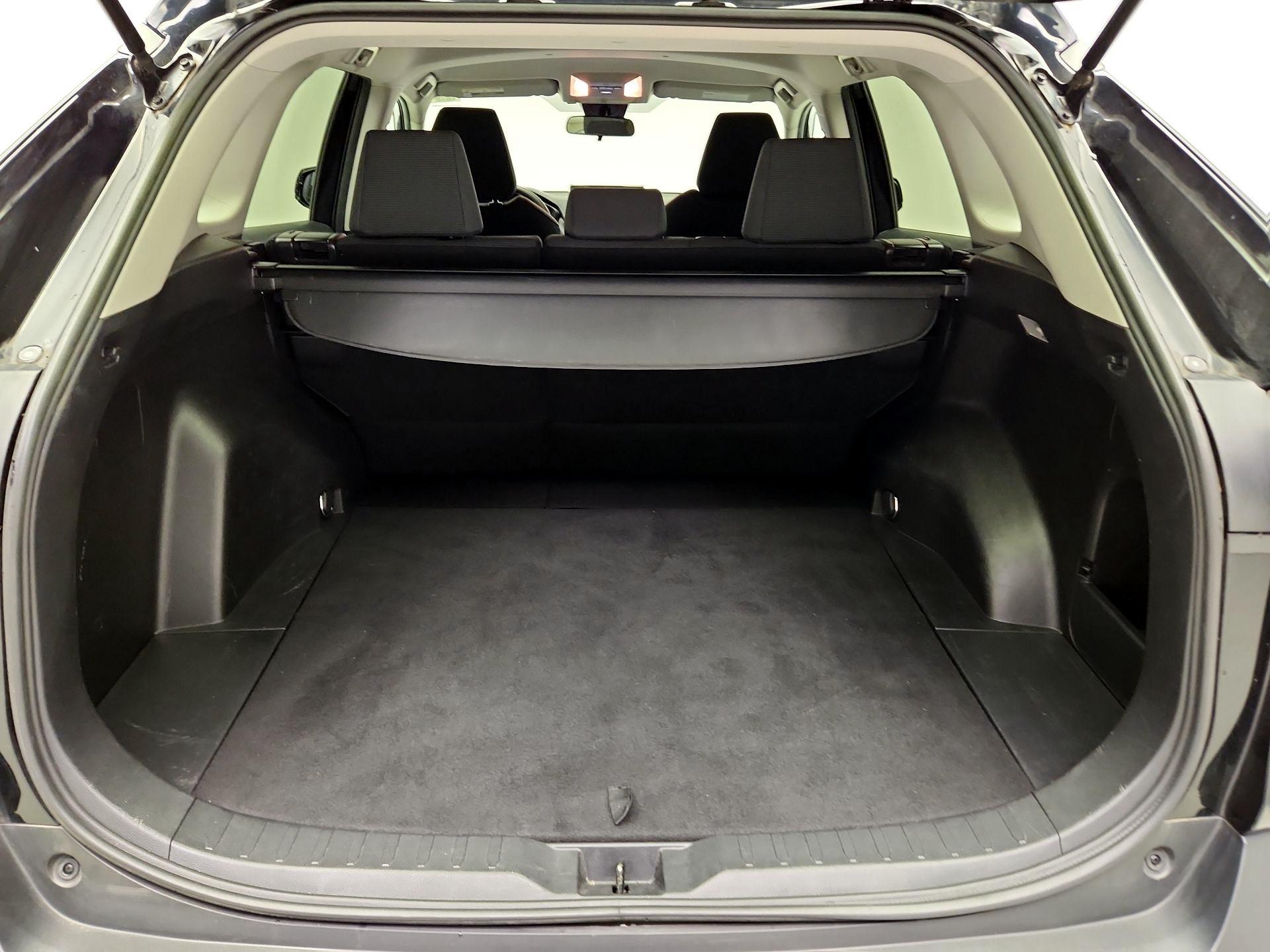 Thumbnail: 2019 Toyota RAV4 - 20