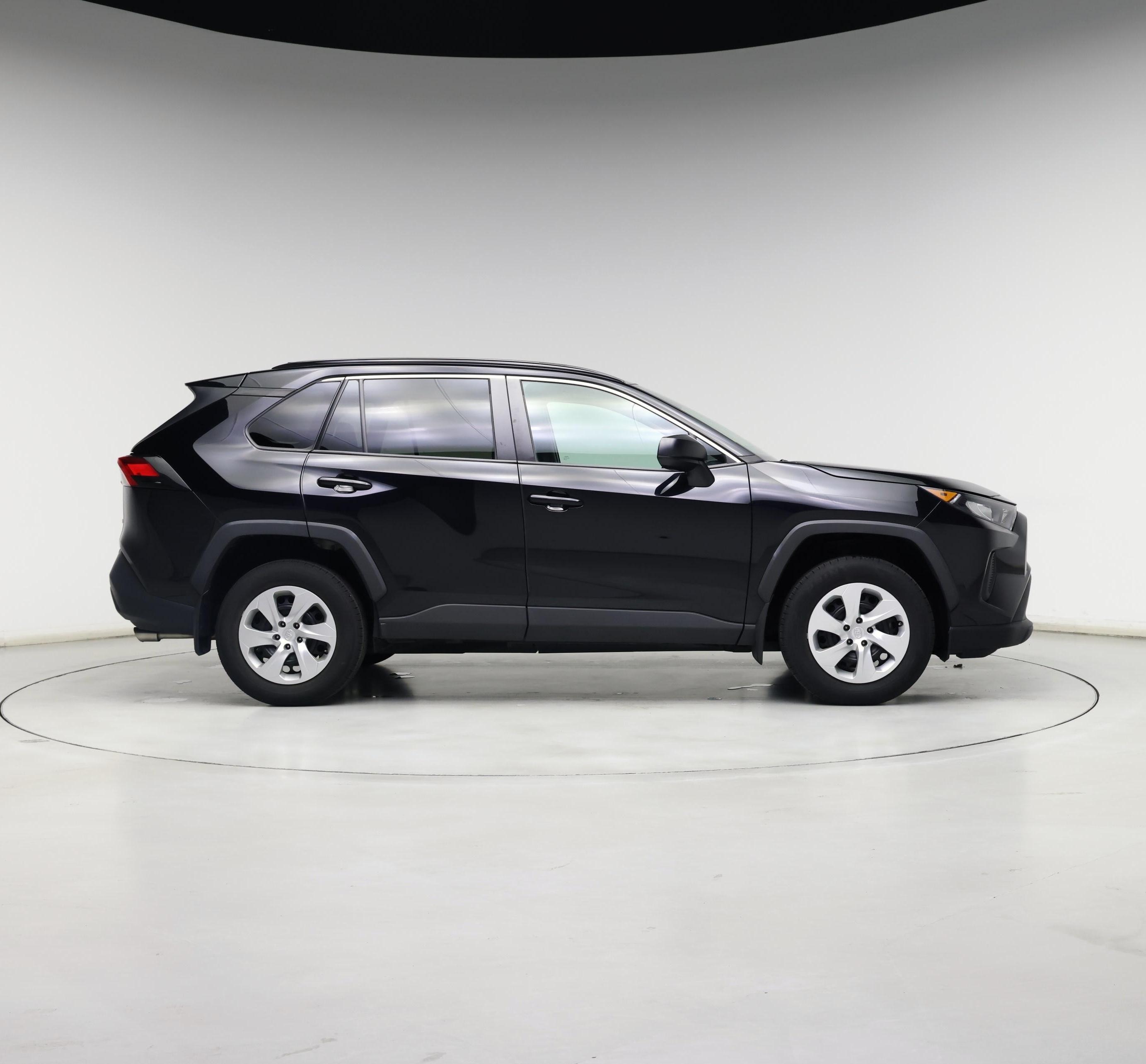 Thumbnail: 2019 Toyota RAV4 - 7