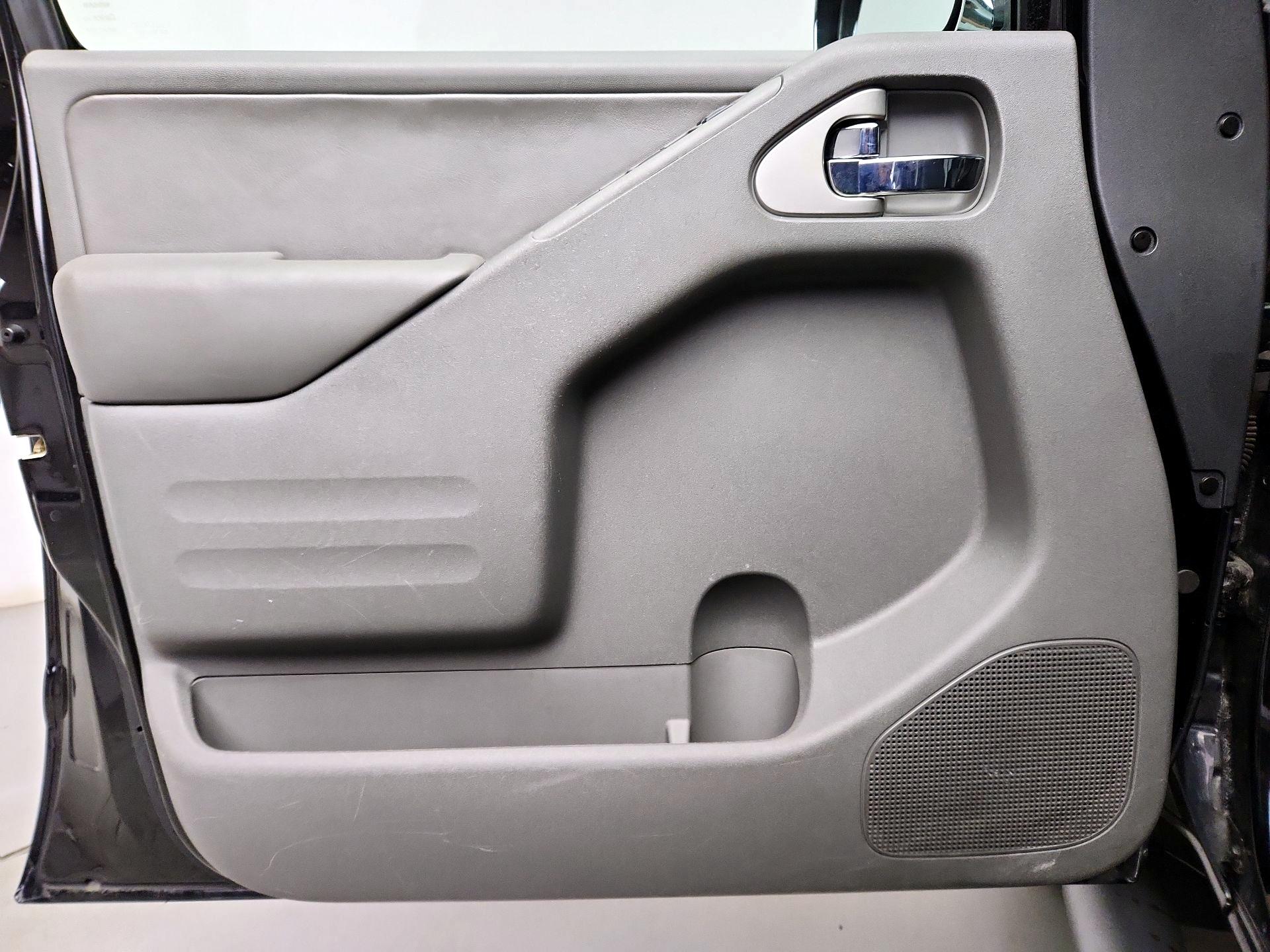 Thumbnail: 2017 Nissan Frontier - 12