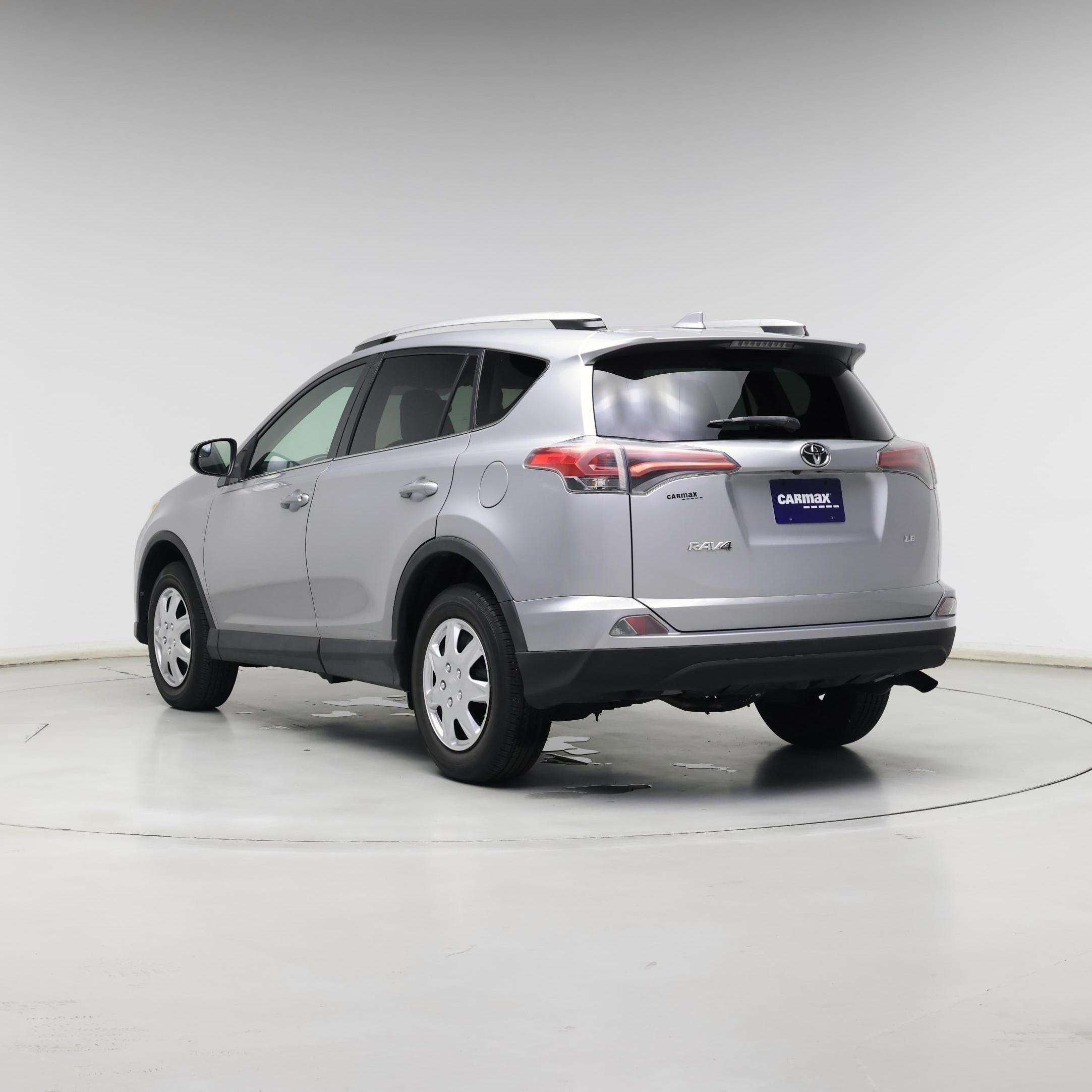 Thumbnail: 2016 Toyota RAV4 - 2
