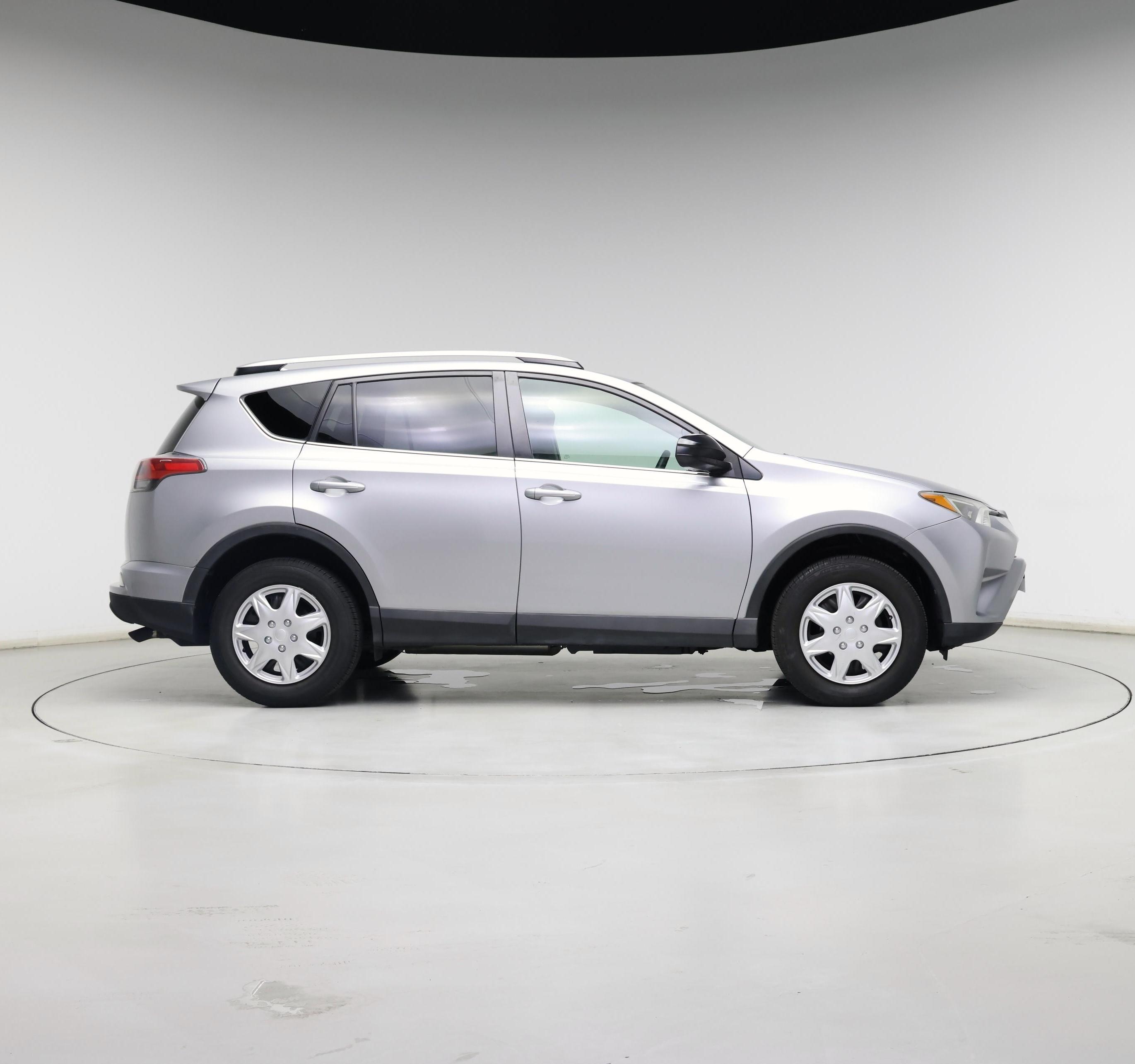 Thumbnail: 2016 Toyota RAV4 - 7