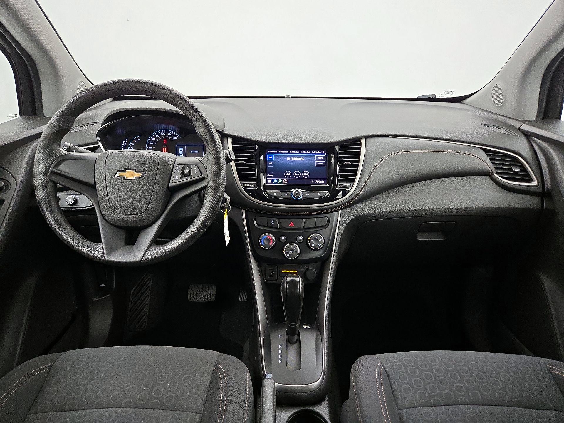 Thumbnail: 2020 Chevrolet Trax - 9