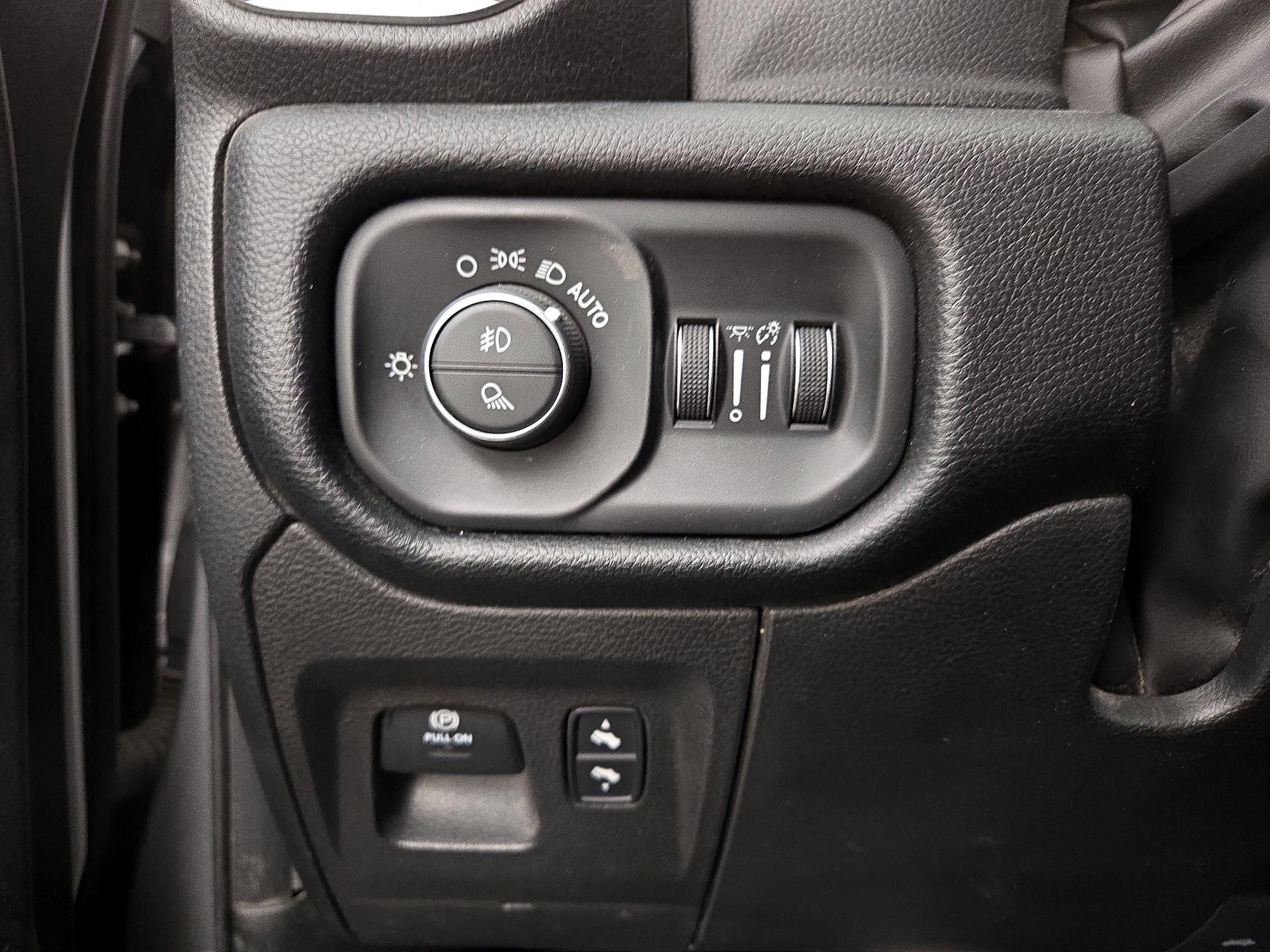 Thumbnail: 2022 RAM 1500 - 13