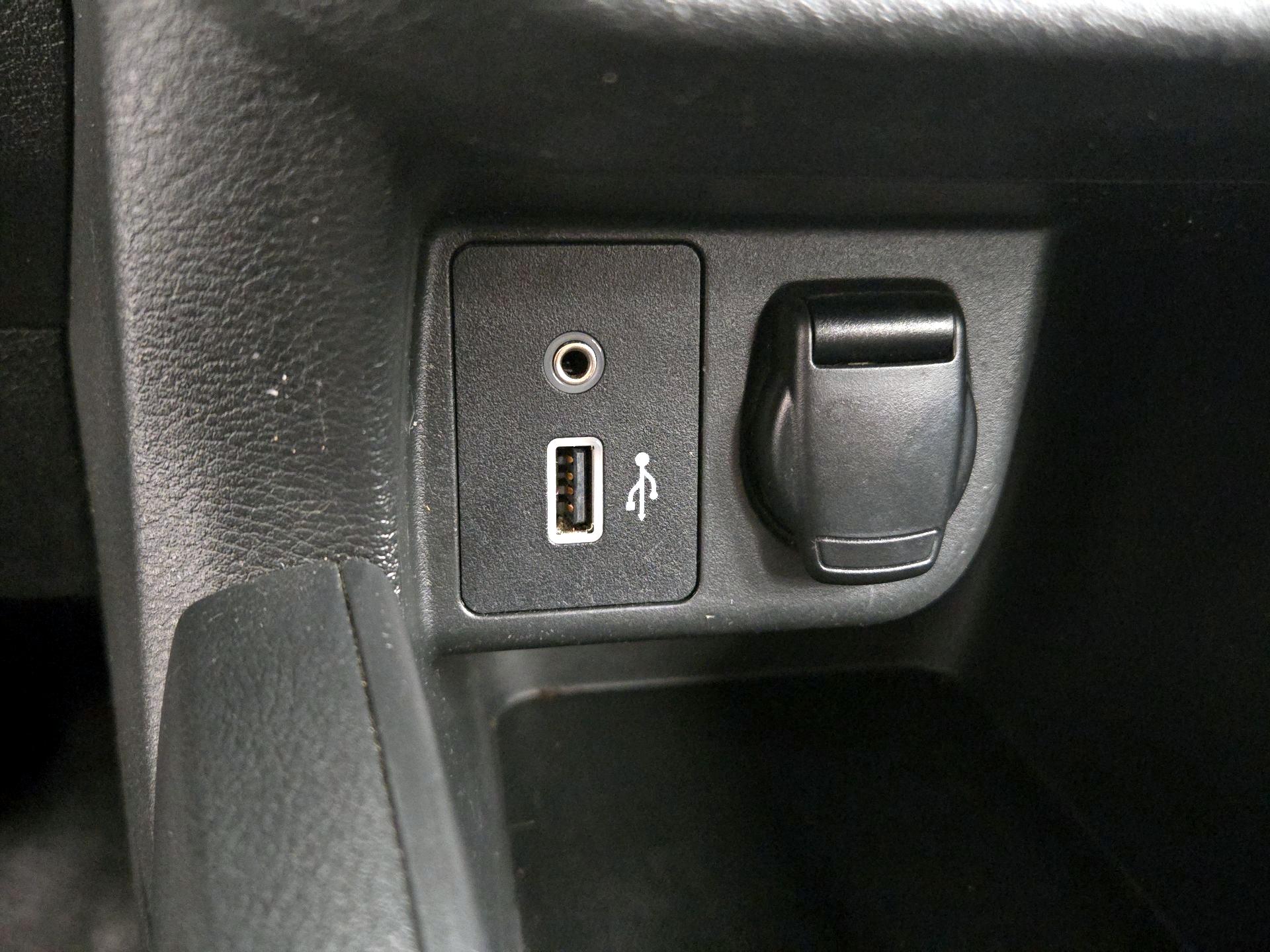 Thumbnail: 2020 Nissan Versa - 18