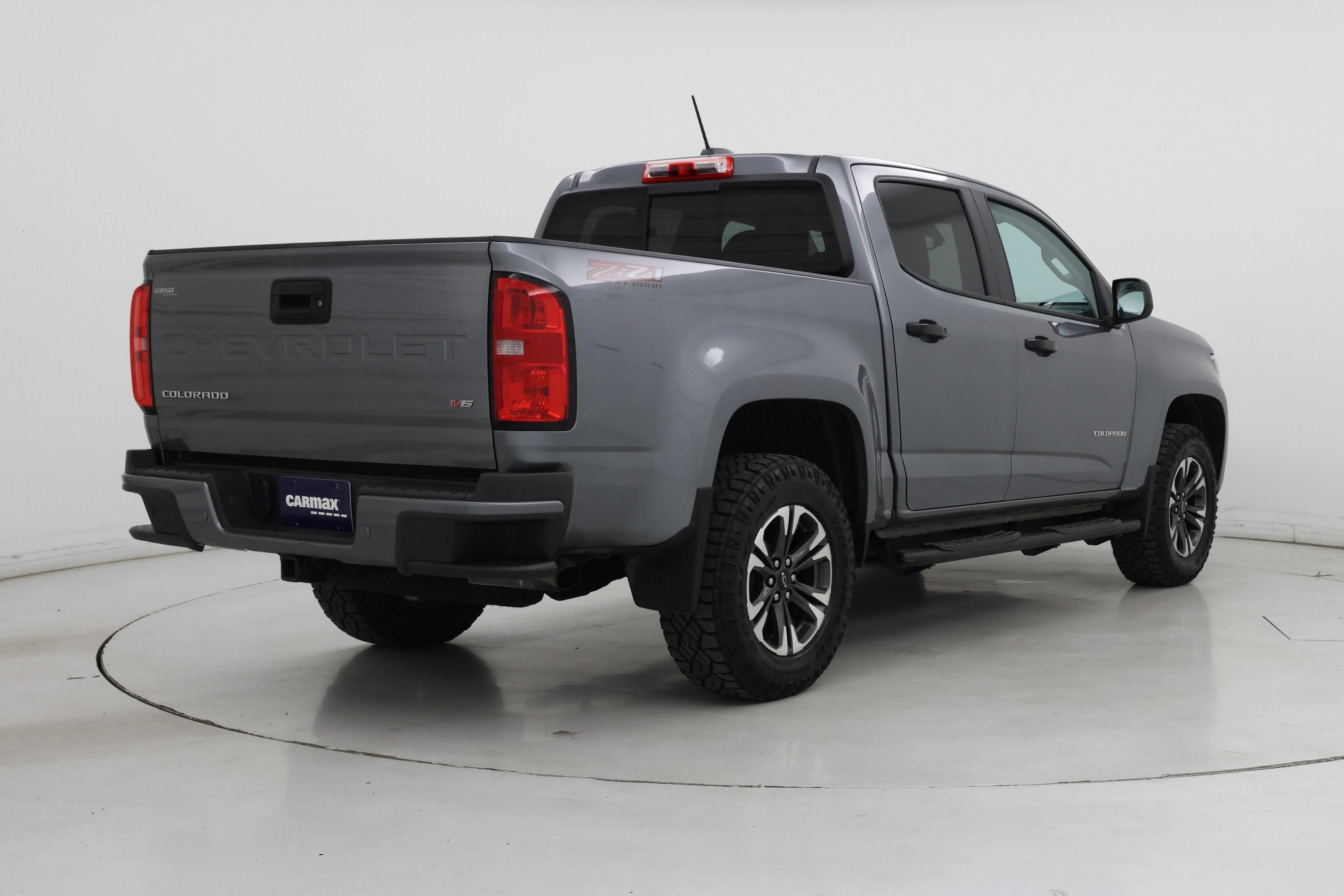 Thumbnail: 2022 Chevrolet Colorado - 8