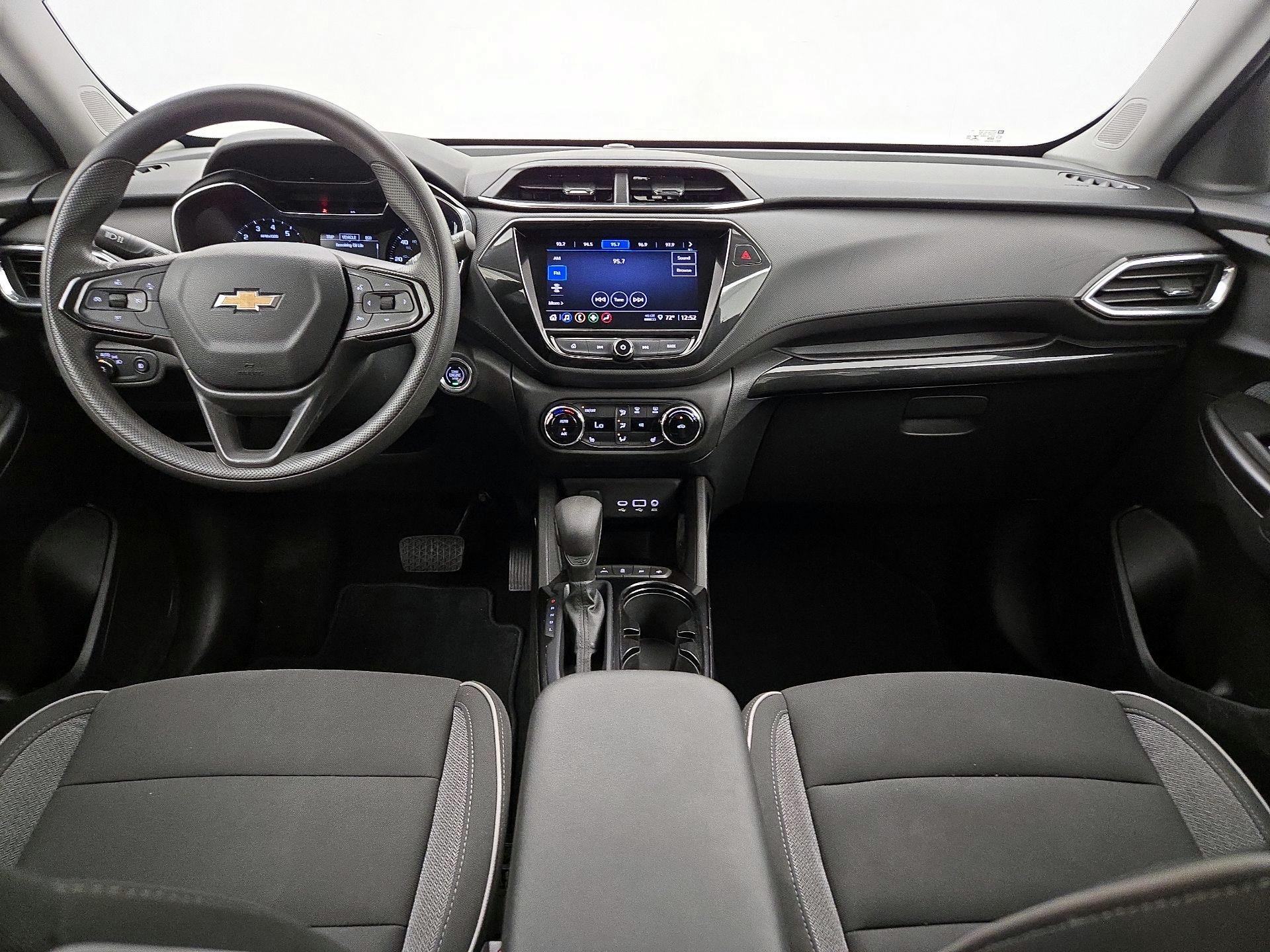 Thumbnail: 2022 Chevrolet TrailBlazer - 9