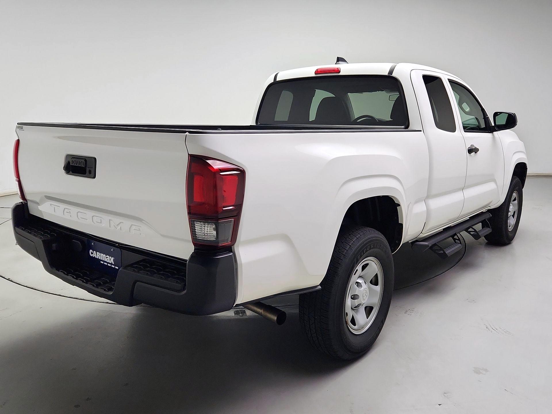 Thumbnail: 2022 Toyota Tacoma - 5