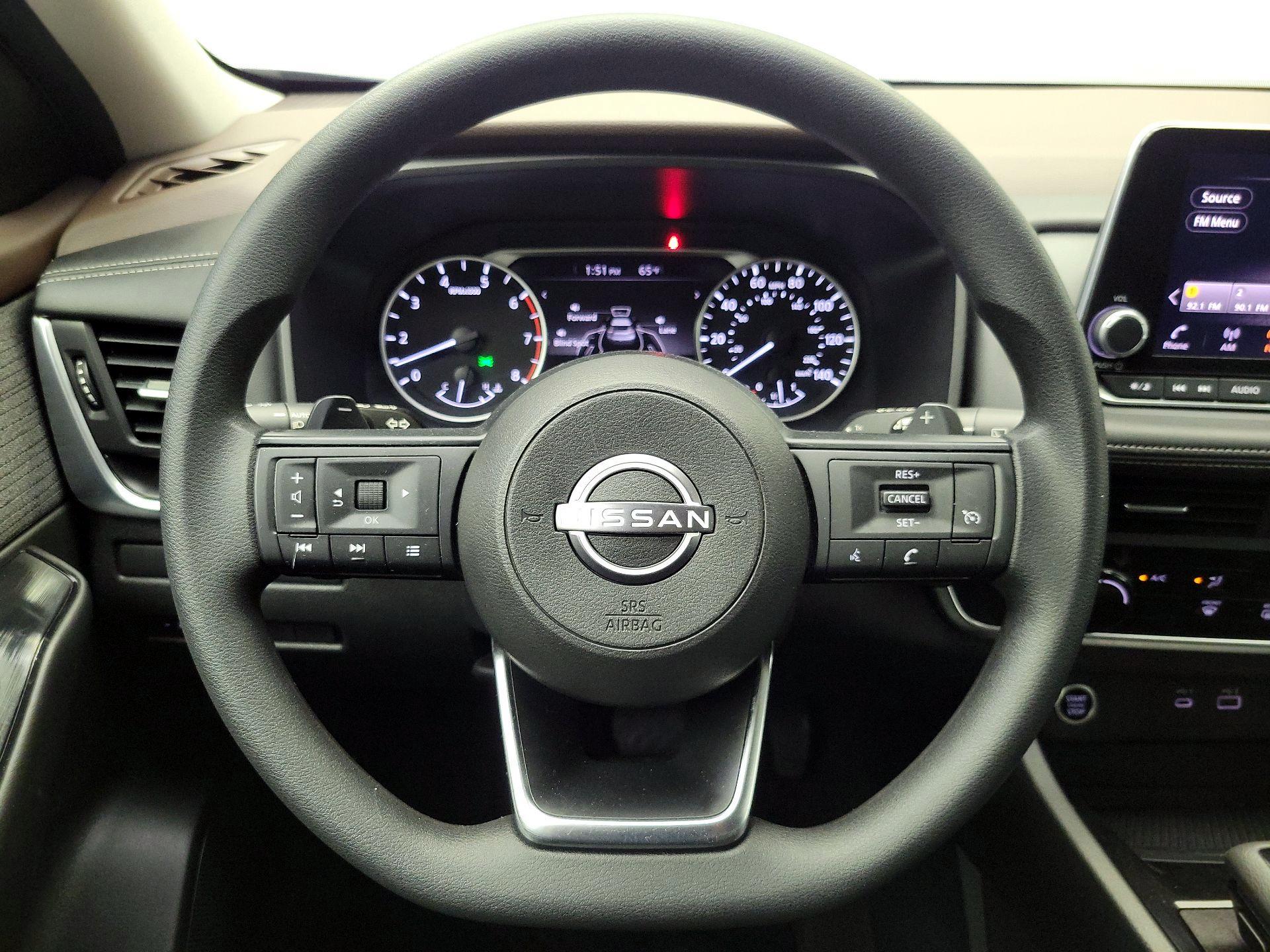 Thumbnail: 2023 Nissan Rogue - 10