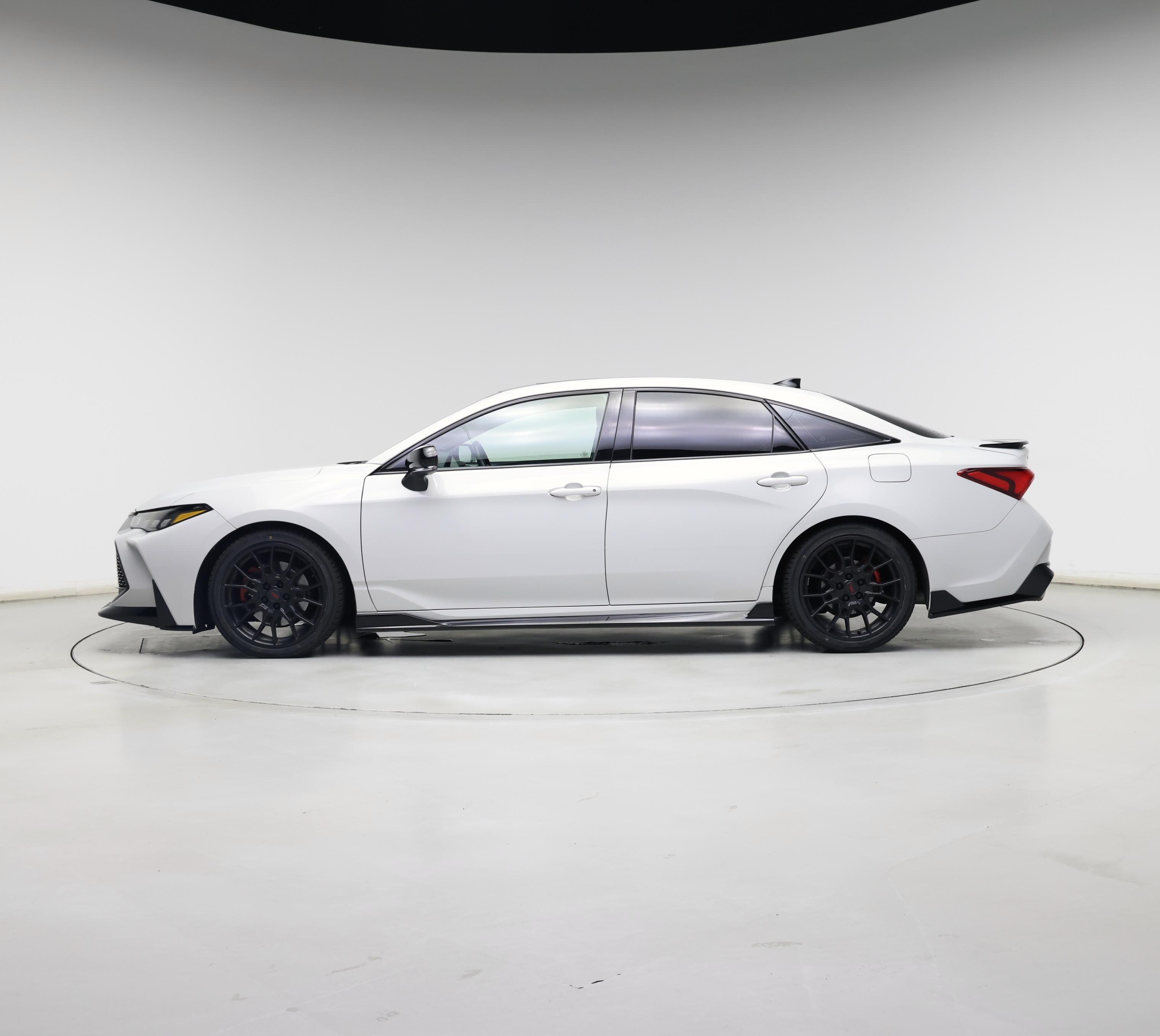 Thumbnail: 2021 Toyota Avalon - 3