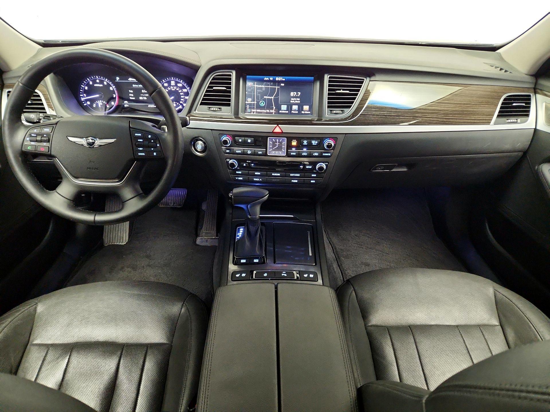 Thumbnail: 2018 Genesis G80 - 9