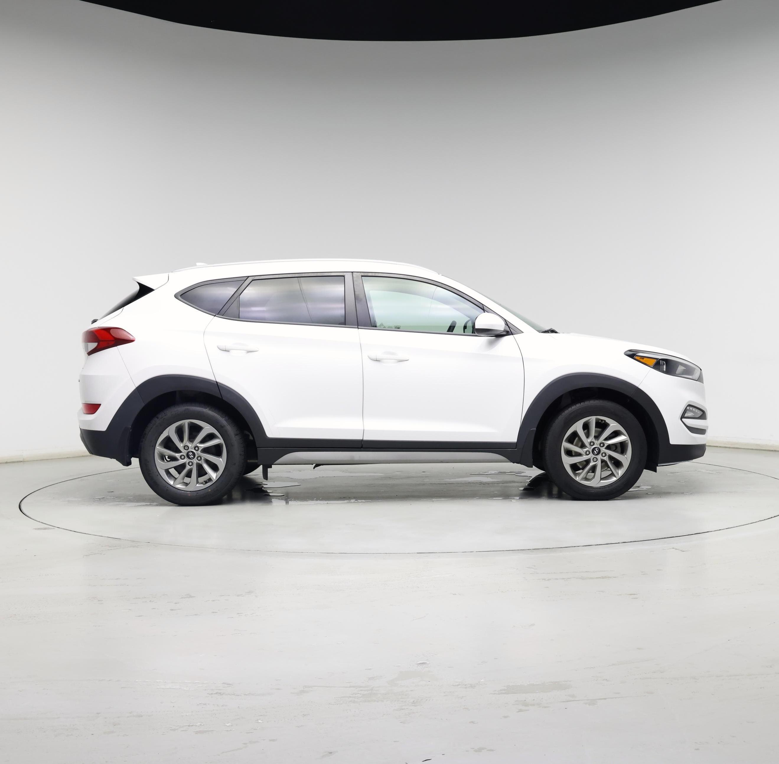 Thumbnail: 2018 Hyundai Tucson - 7