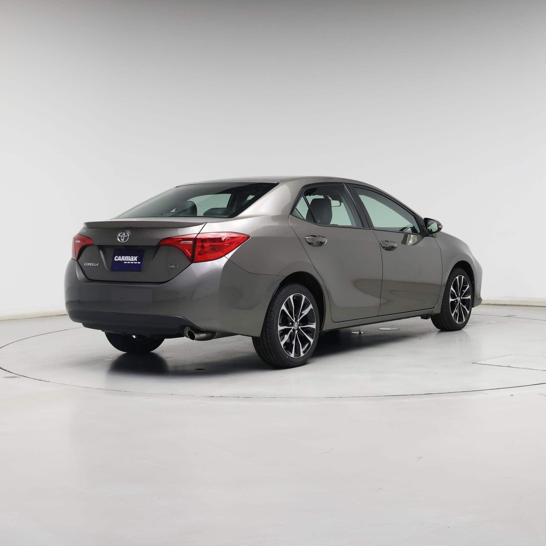 Thumbnail: 2017 Toyota Corolla - 8