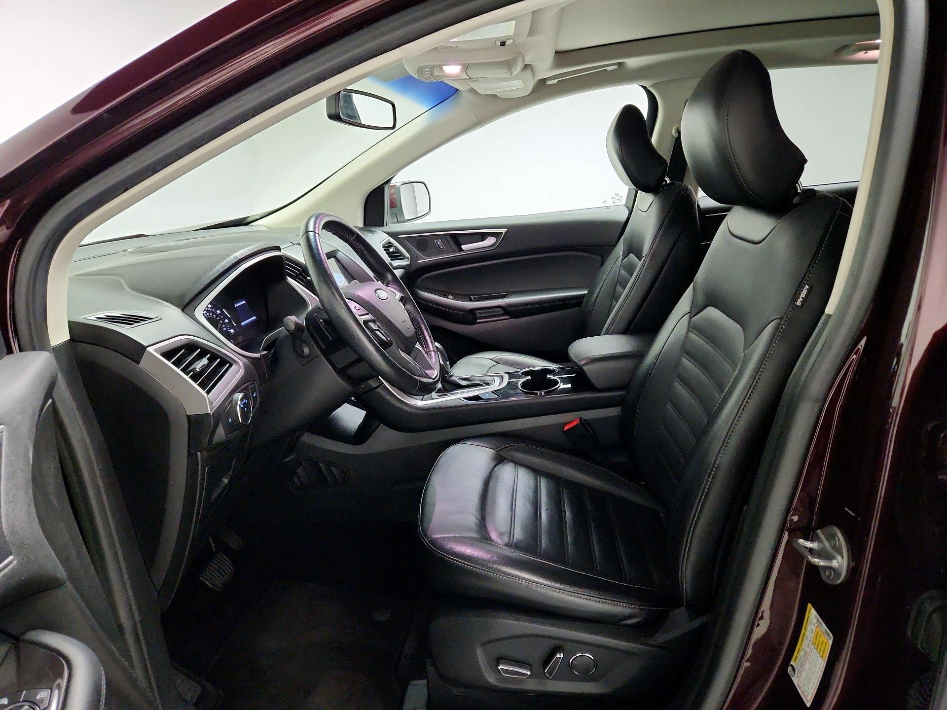 Thumbnail: 2017 Ford Edge - 11