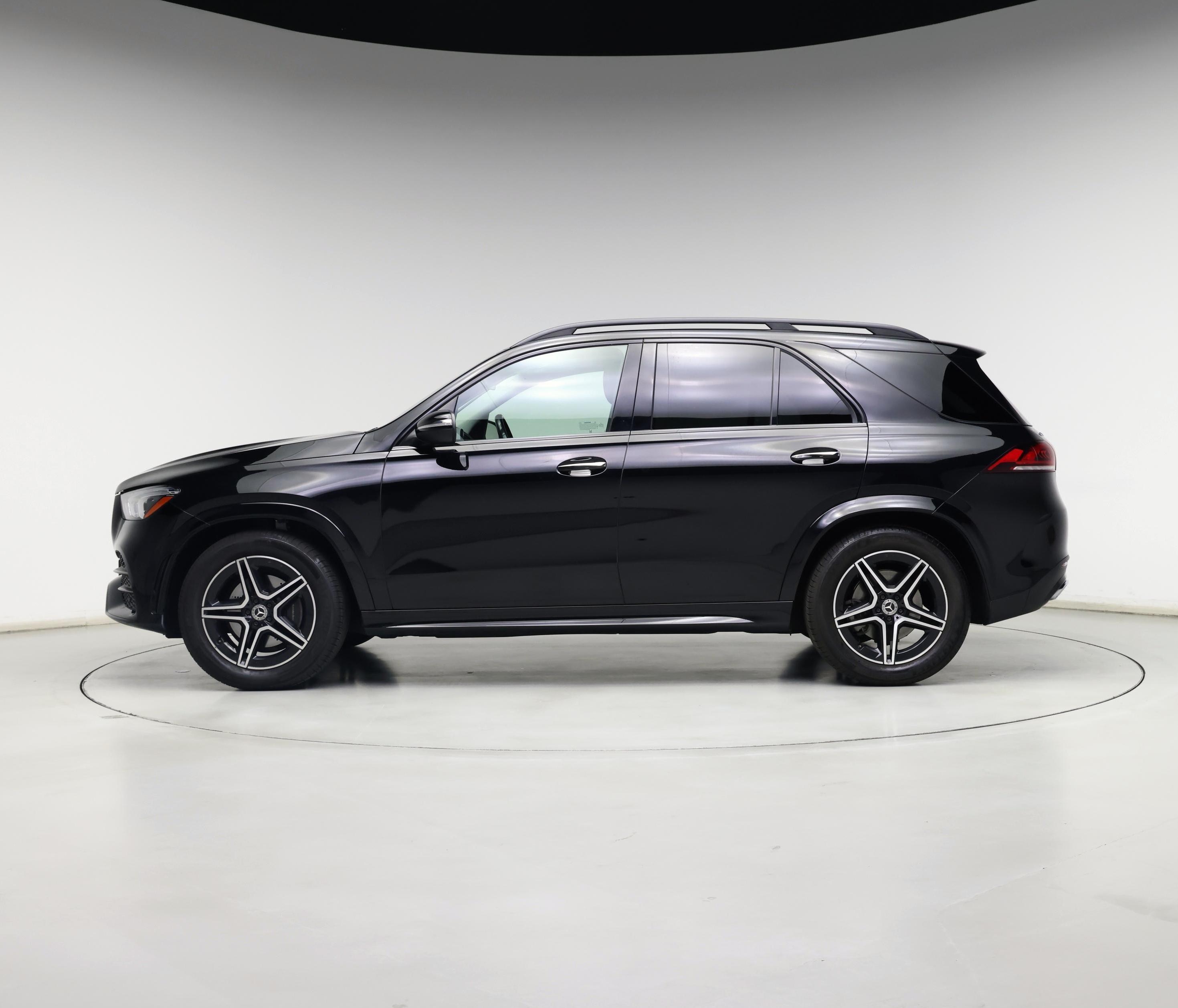 Thumbnail: 2020 Mercedes-Benz GLE - 3