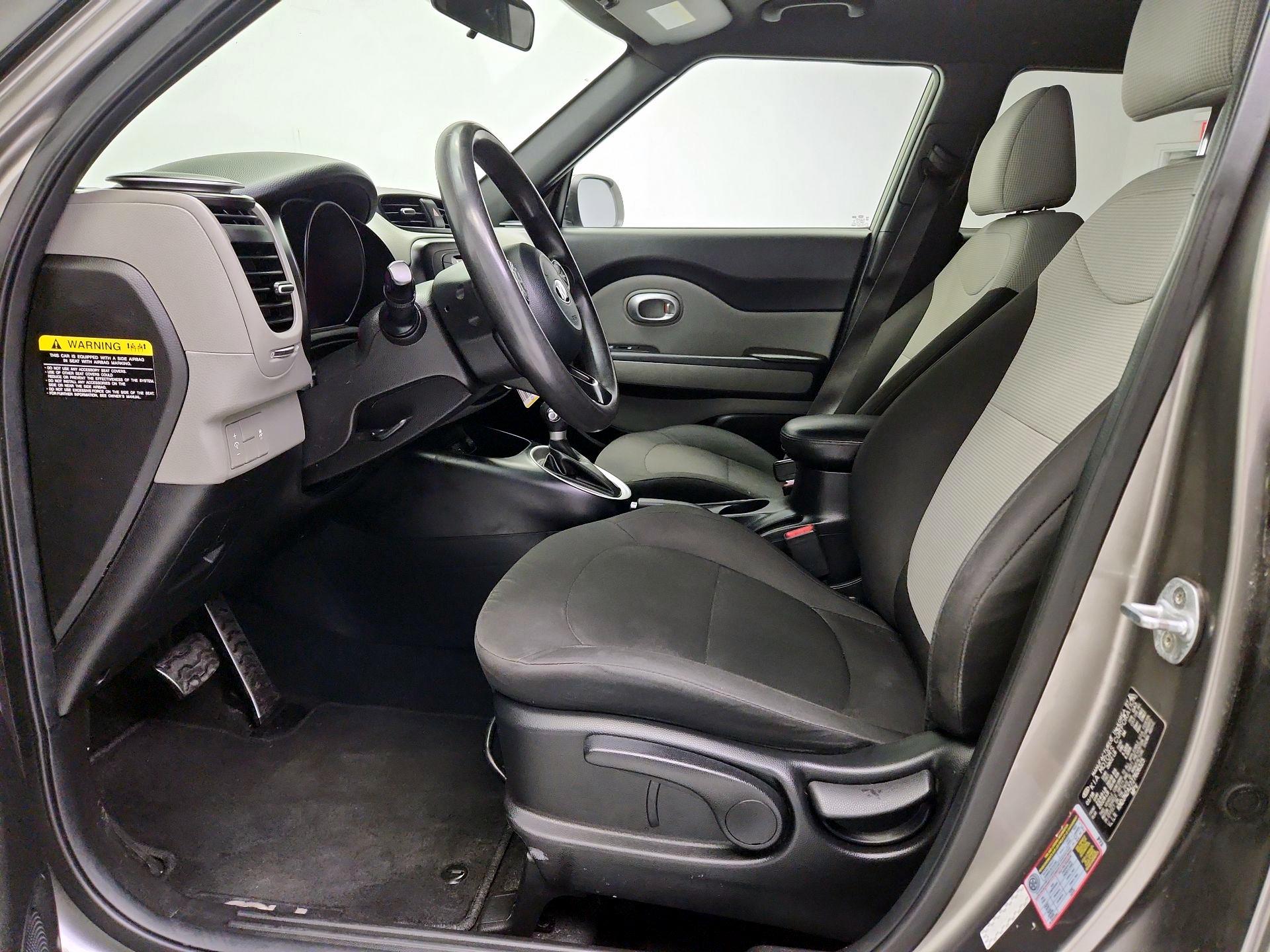 Thumbnail: 2018 Kia Soul - 11