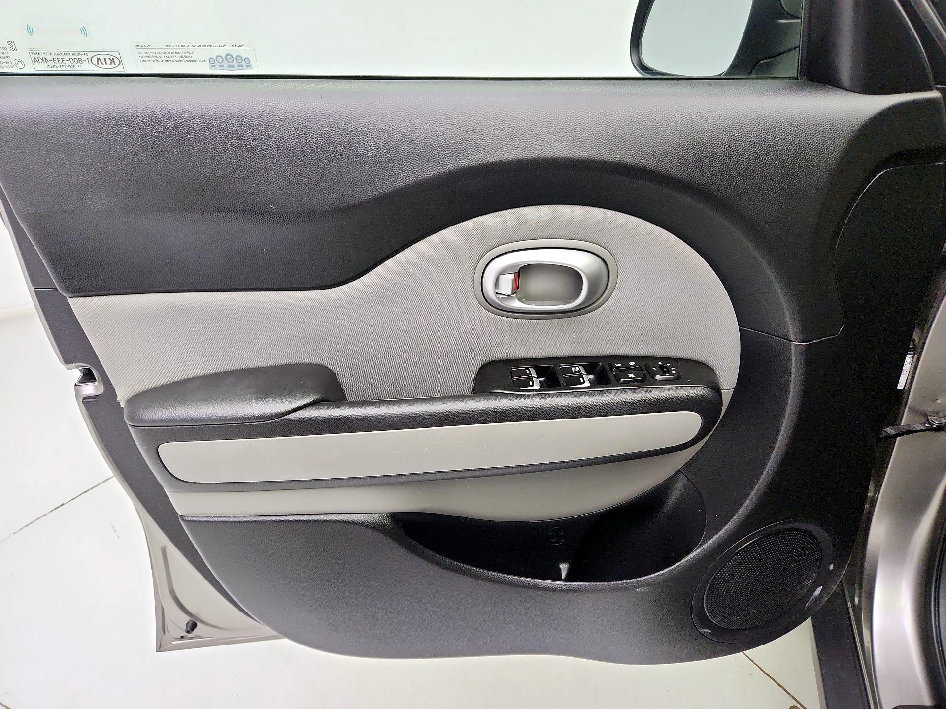 Thumbnail: 2018 Kia Soul - 12