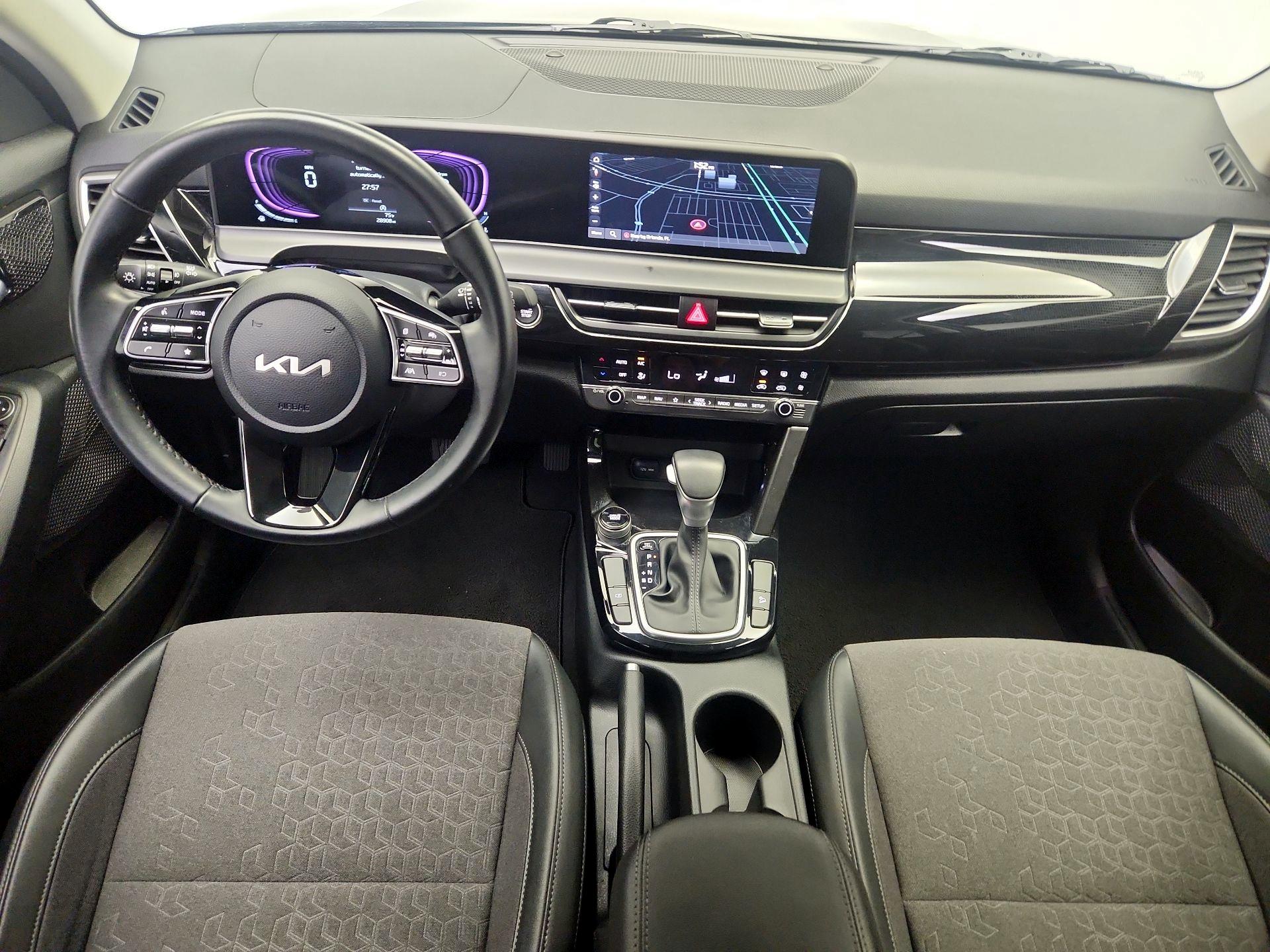 Thumbnail: 2025 Kia Seltos - 9