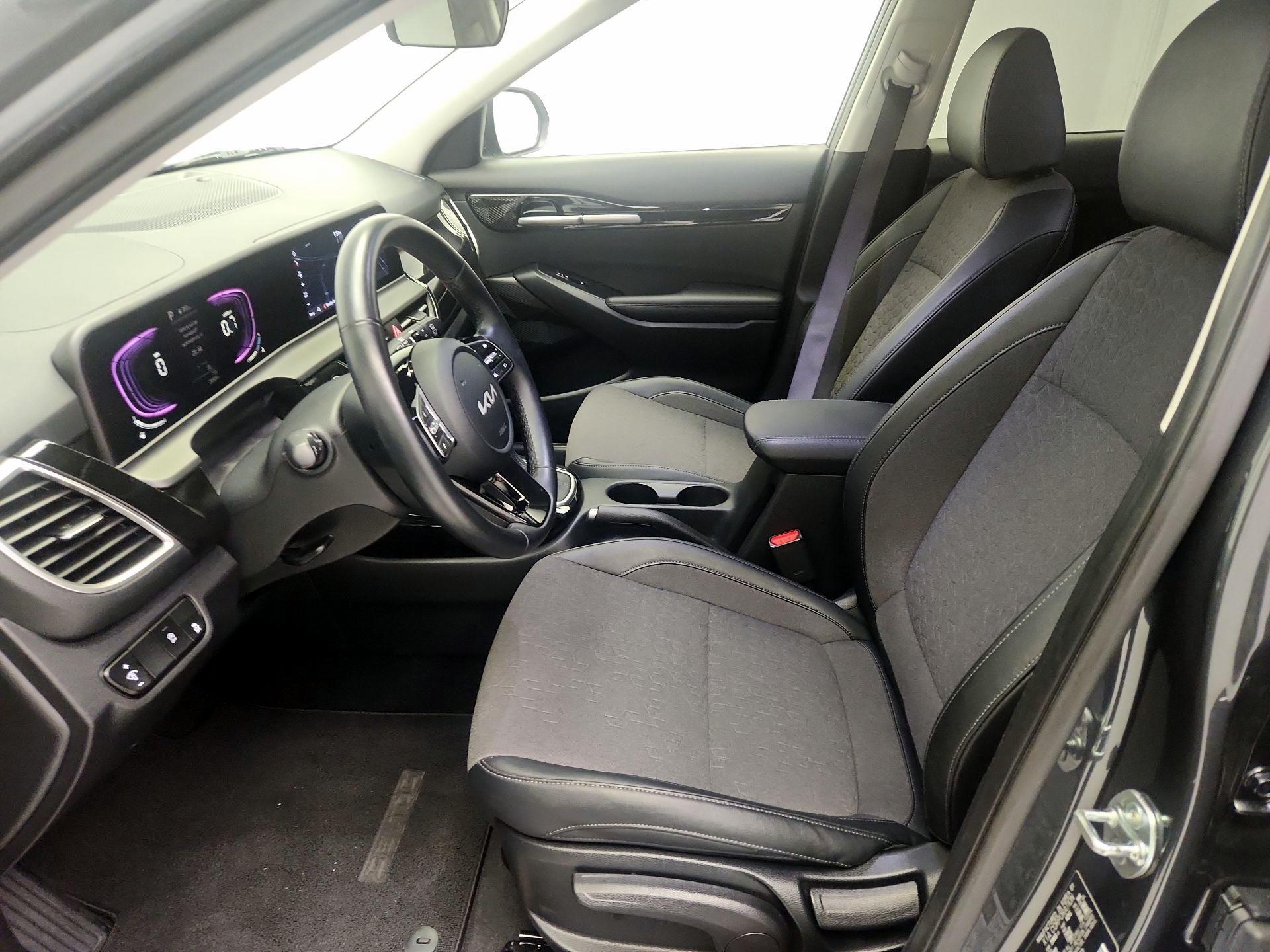 Thumbnail: 2025 Kia Seltos - 11