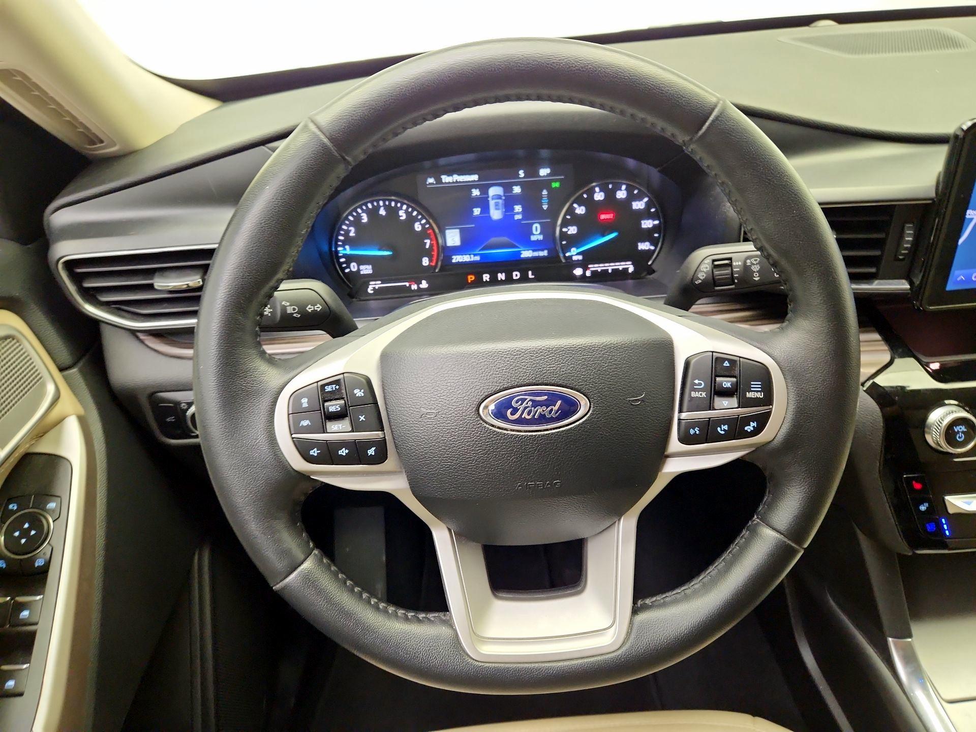 Thumbnail: 2023 Ford Explorer - 10