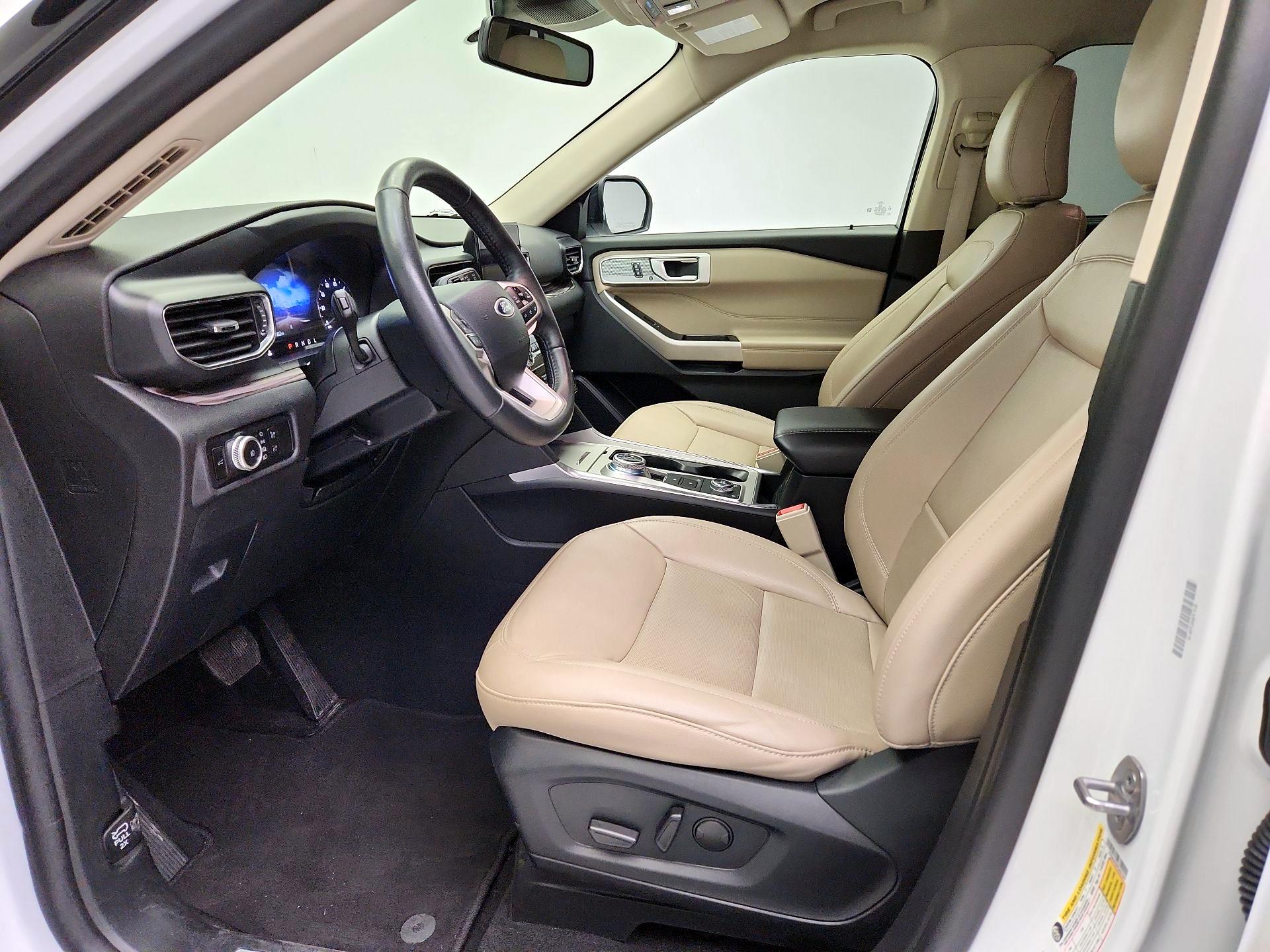 Thumbnail: 2023 Ford Explorer - 11