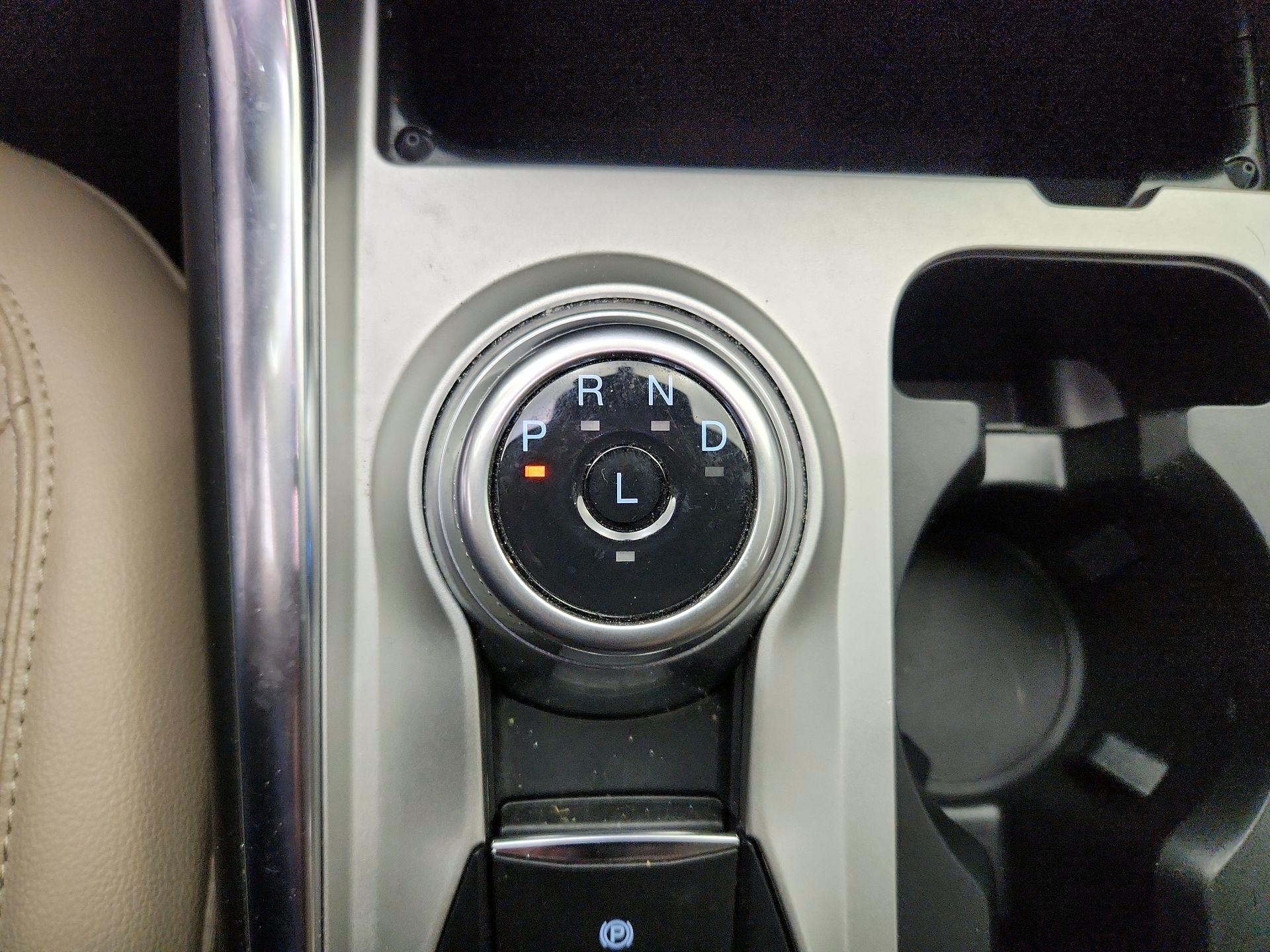 Thumbnail: 2023 Ford Explorer - 18