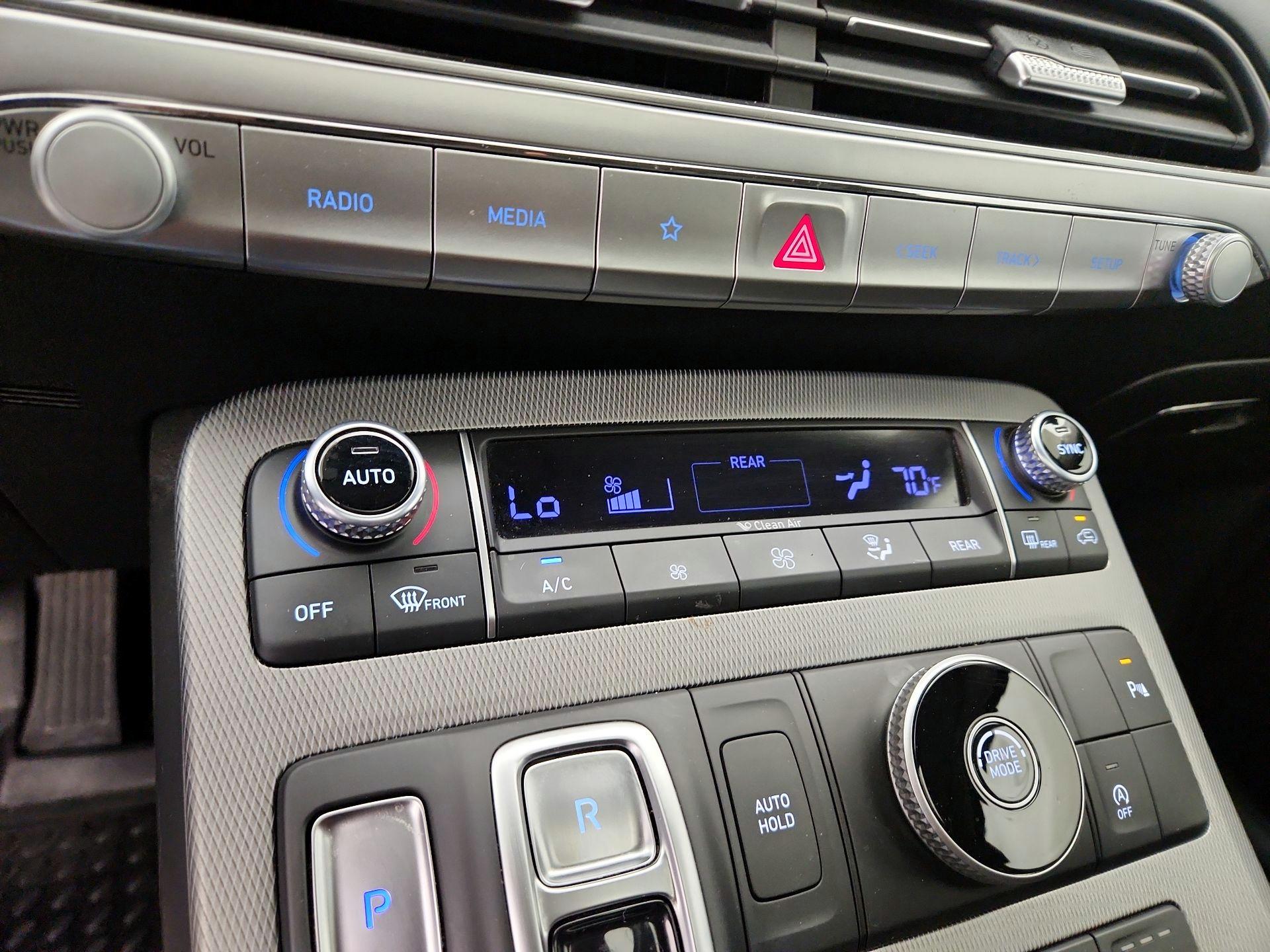 Thumbnail: 2022 Hyundai Palisade - 16