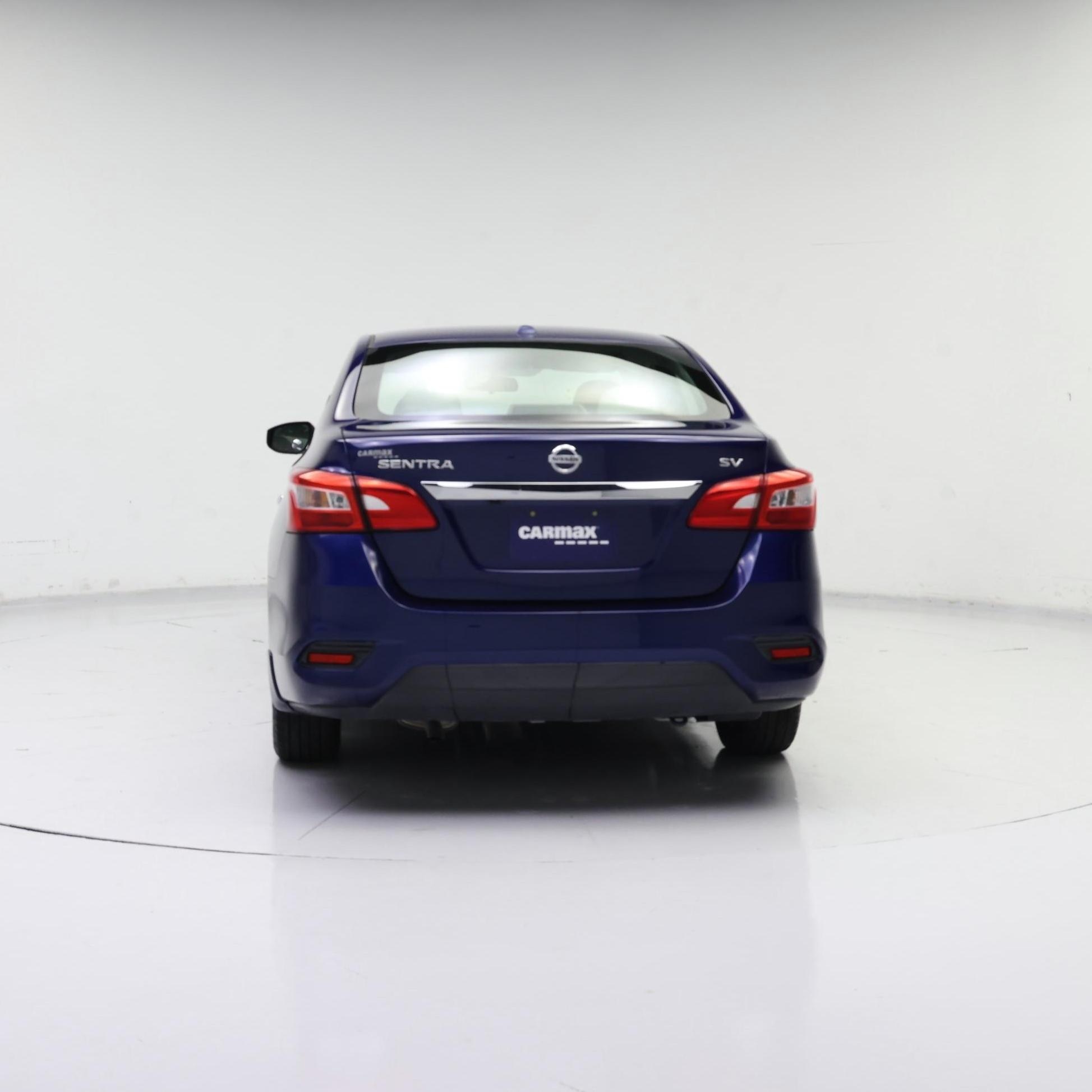 Thumbnail: 2017 Nissan Sentra - 6