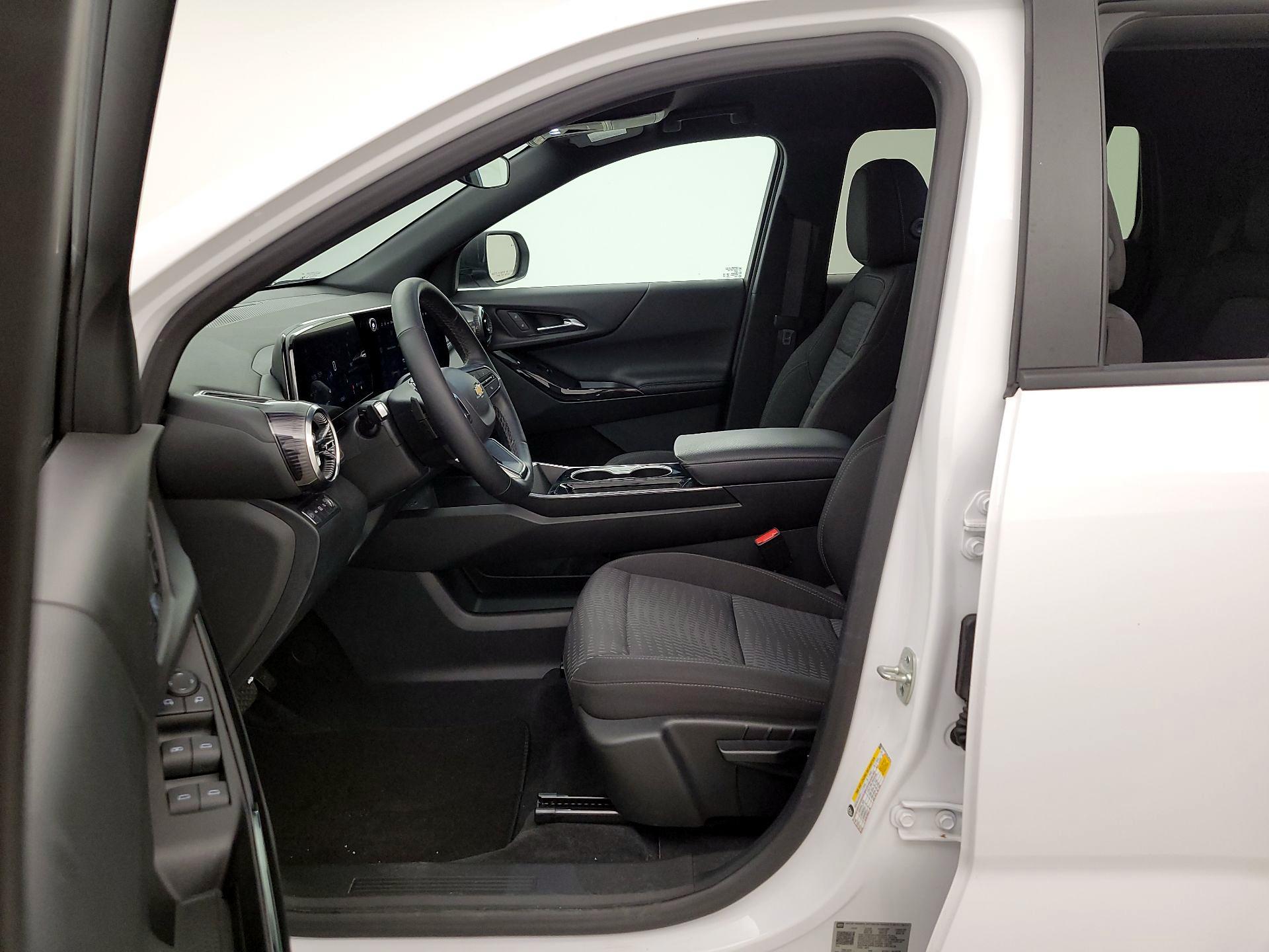 Thumbnail: 2025 Chevrolet Equinox - 11