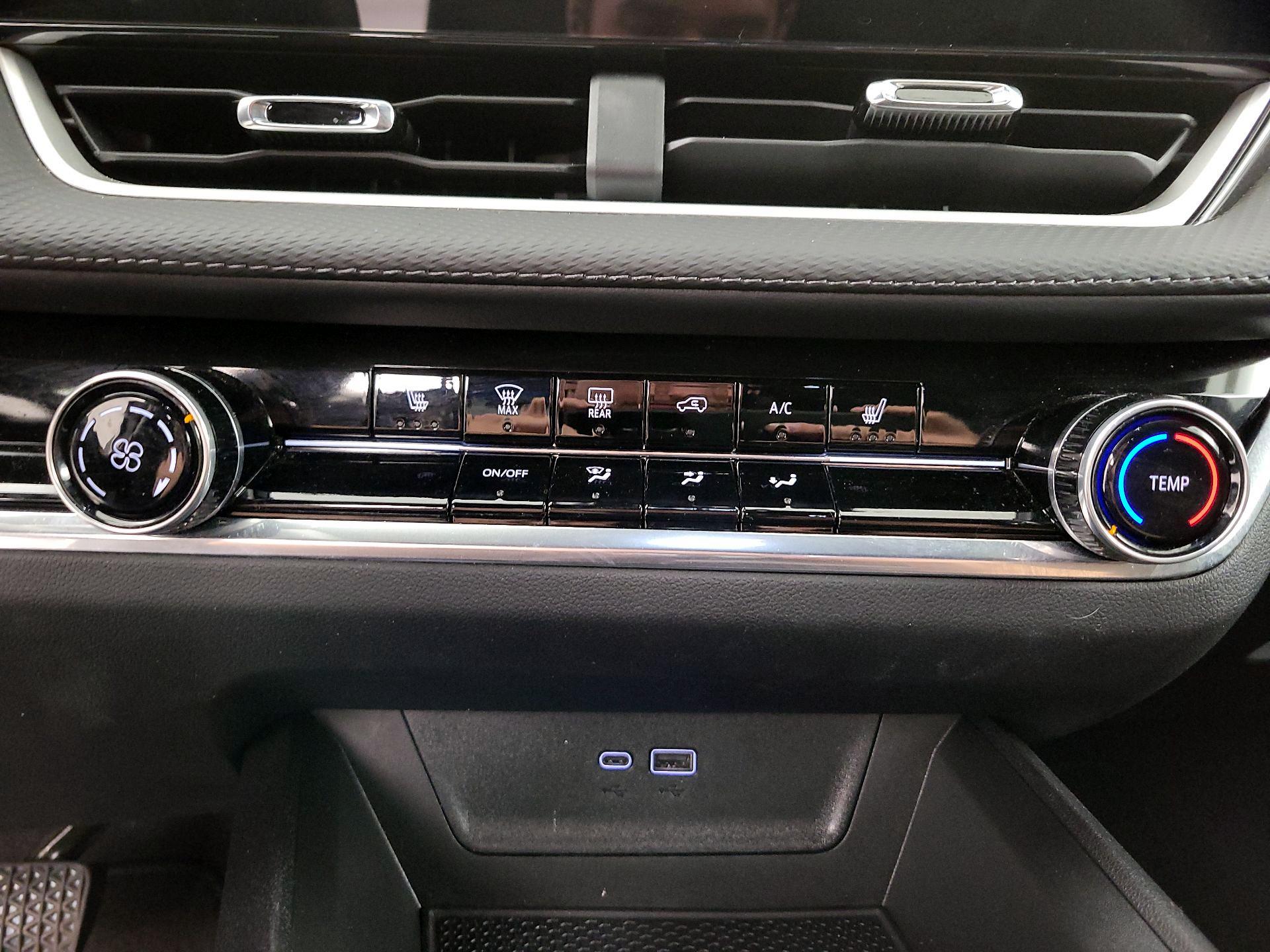 Thumbnail: 2025 Chevrolet Equinox - 17