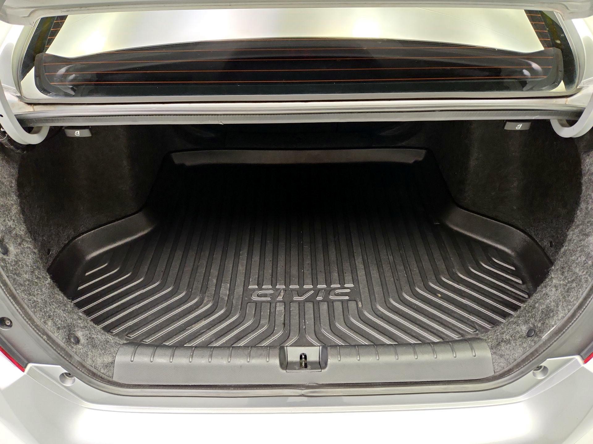 Thumbnail: 2018 Honda Civic - 20