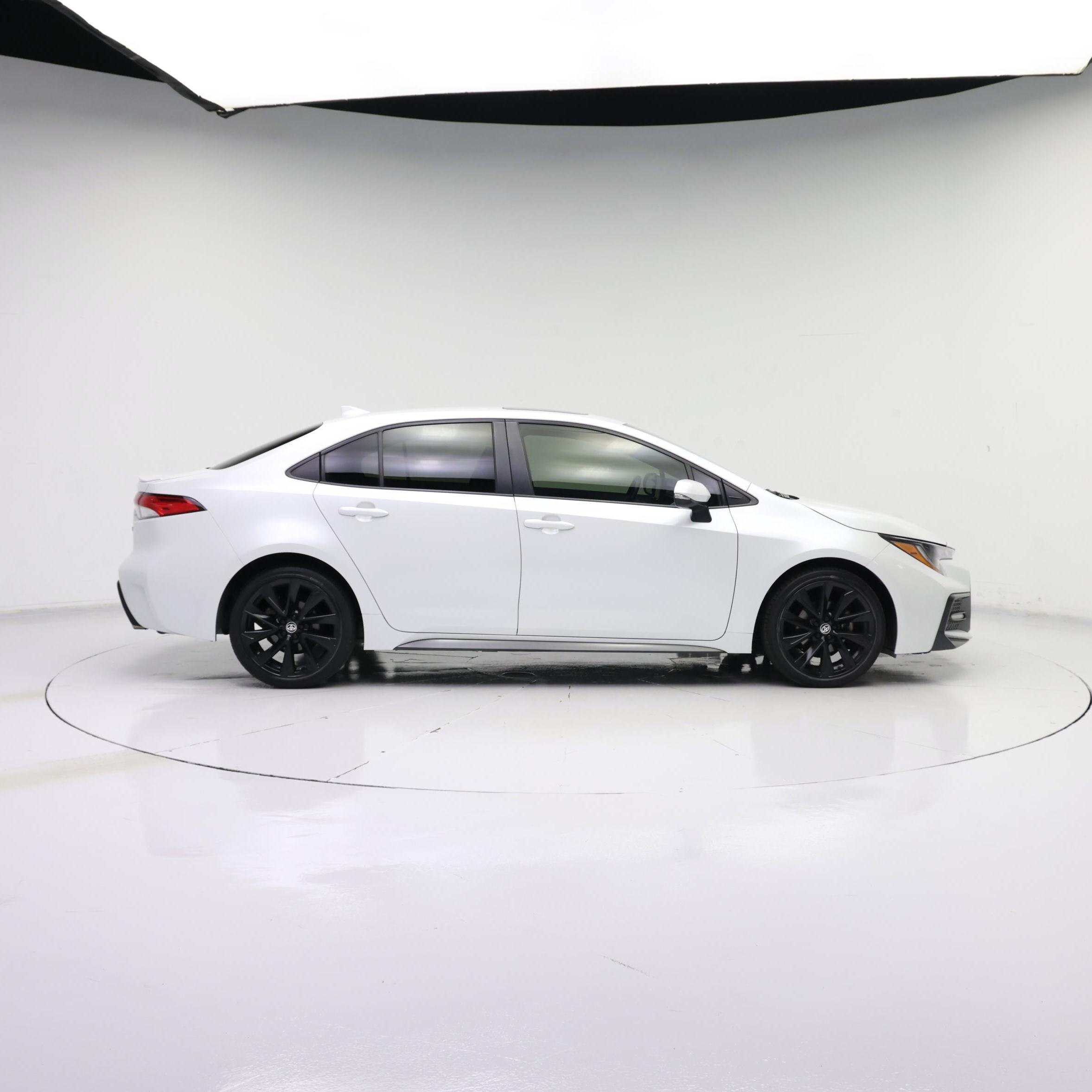 Thumbnail: 2022 Toyota Corolla - 7
