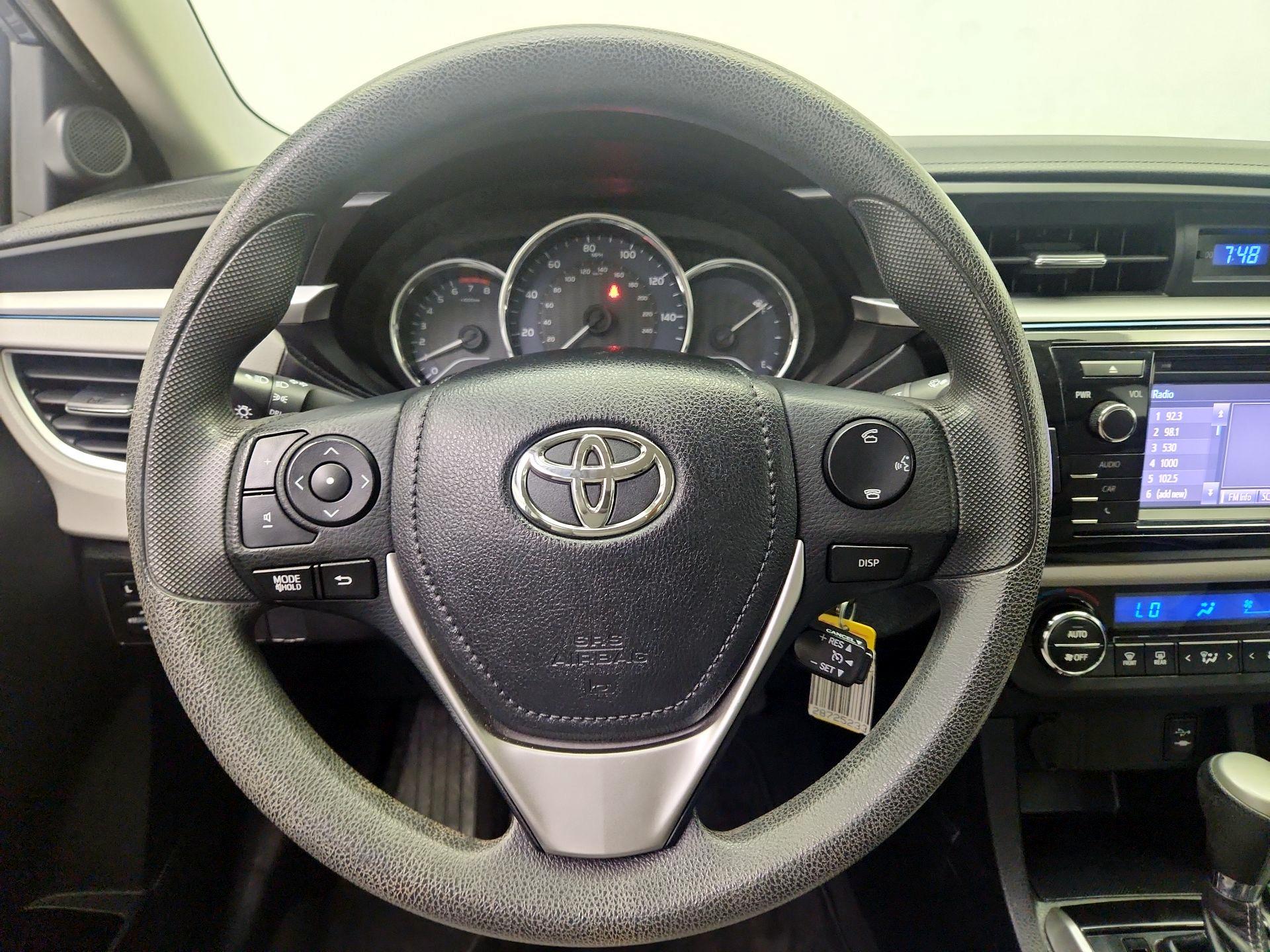 Thumbnail: 2014 Toyota Corolla - 10