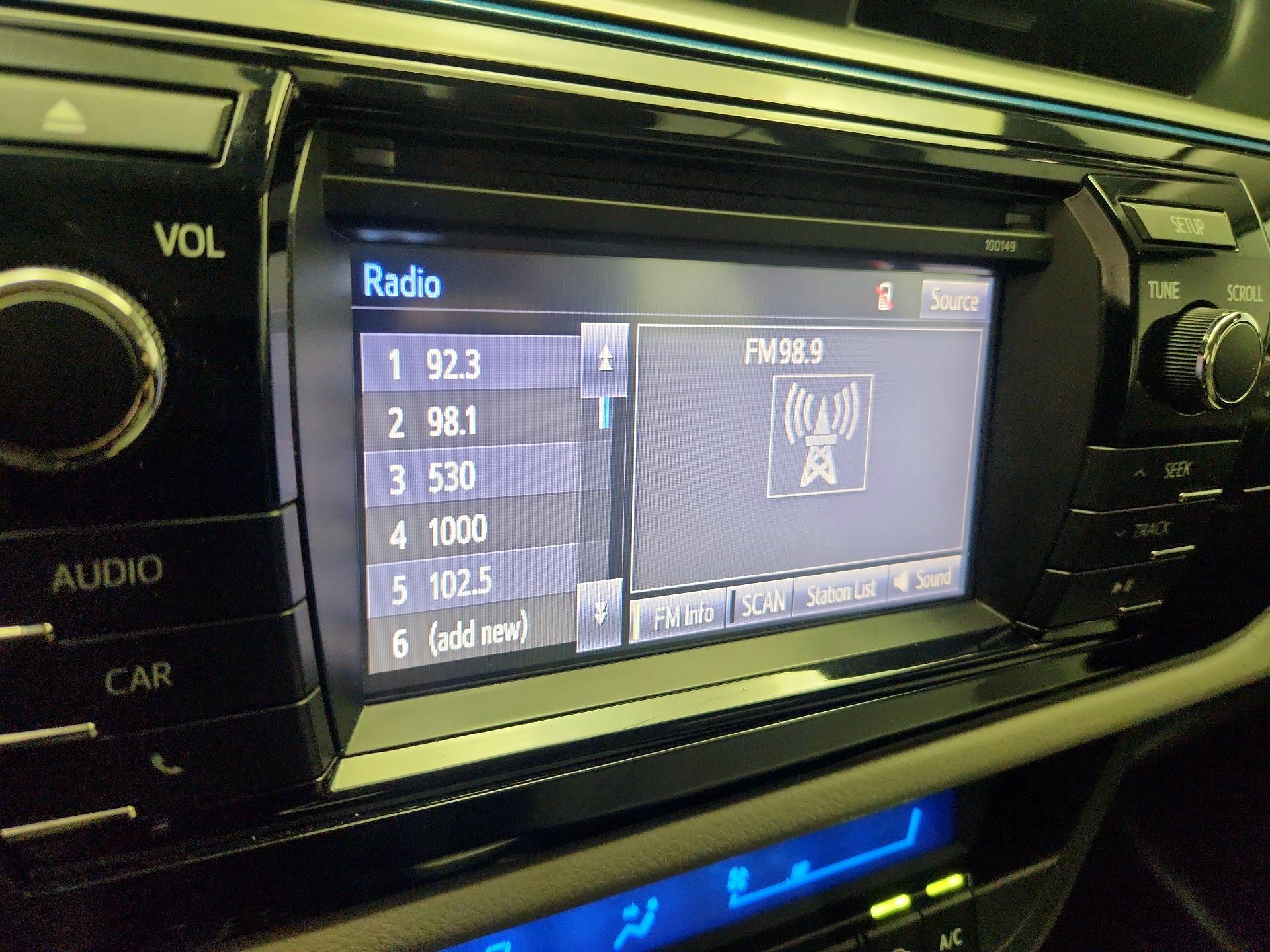 Thumbnail: 2014 Toyota Corolla - 15