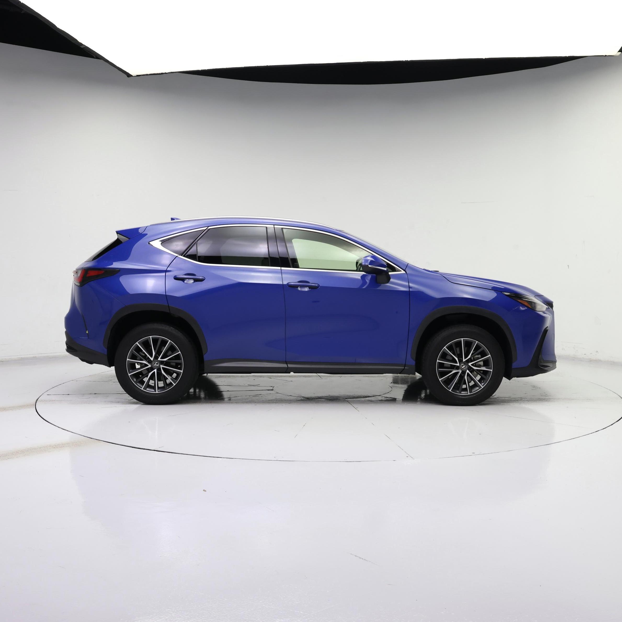Thumbnail: 2023 Lexus NX - 7