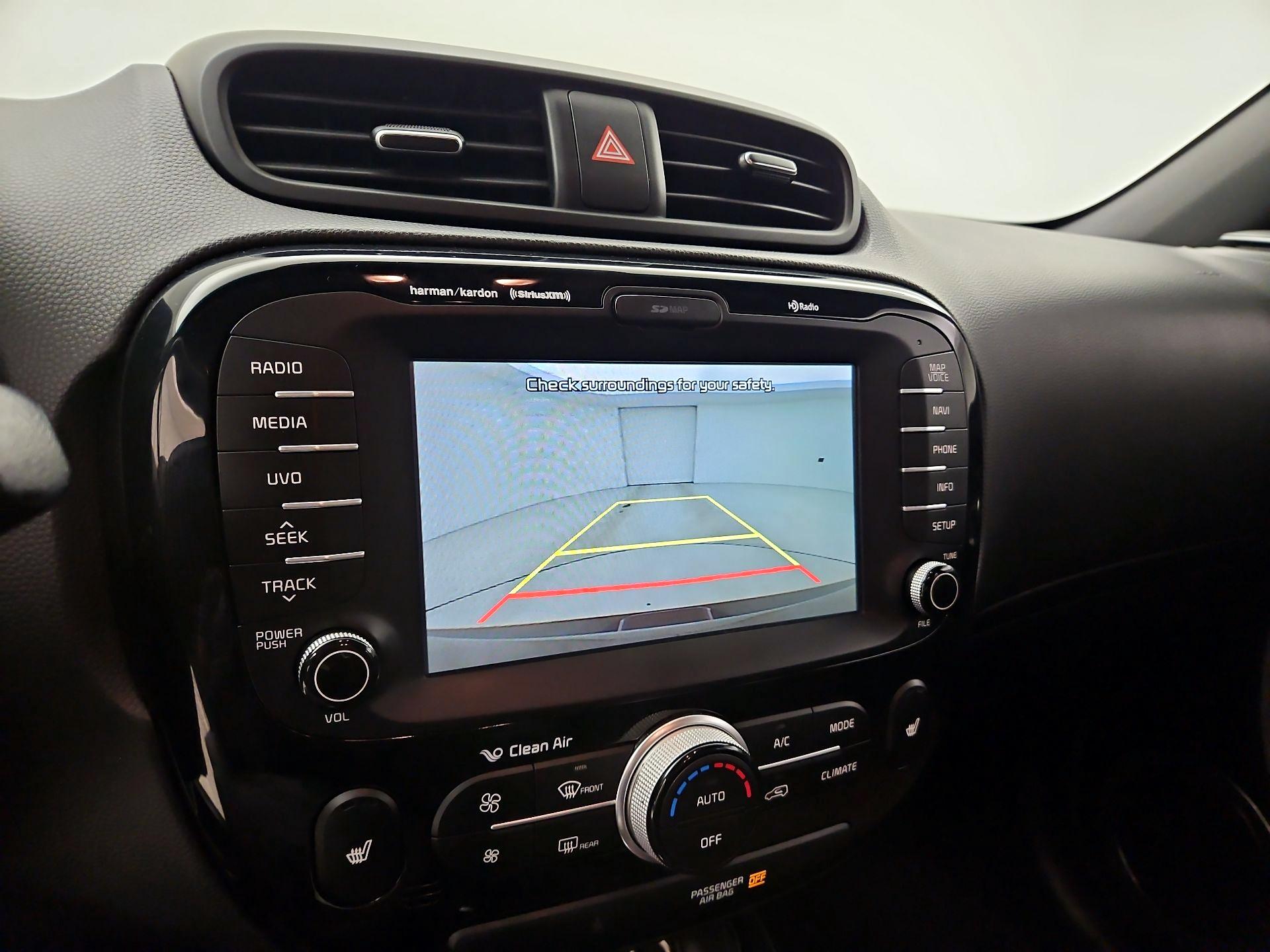 Thumbnail: 2017 Kia Soul - 15