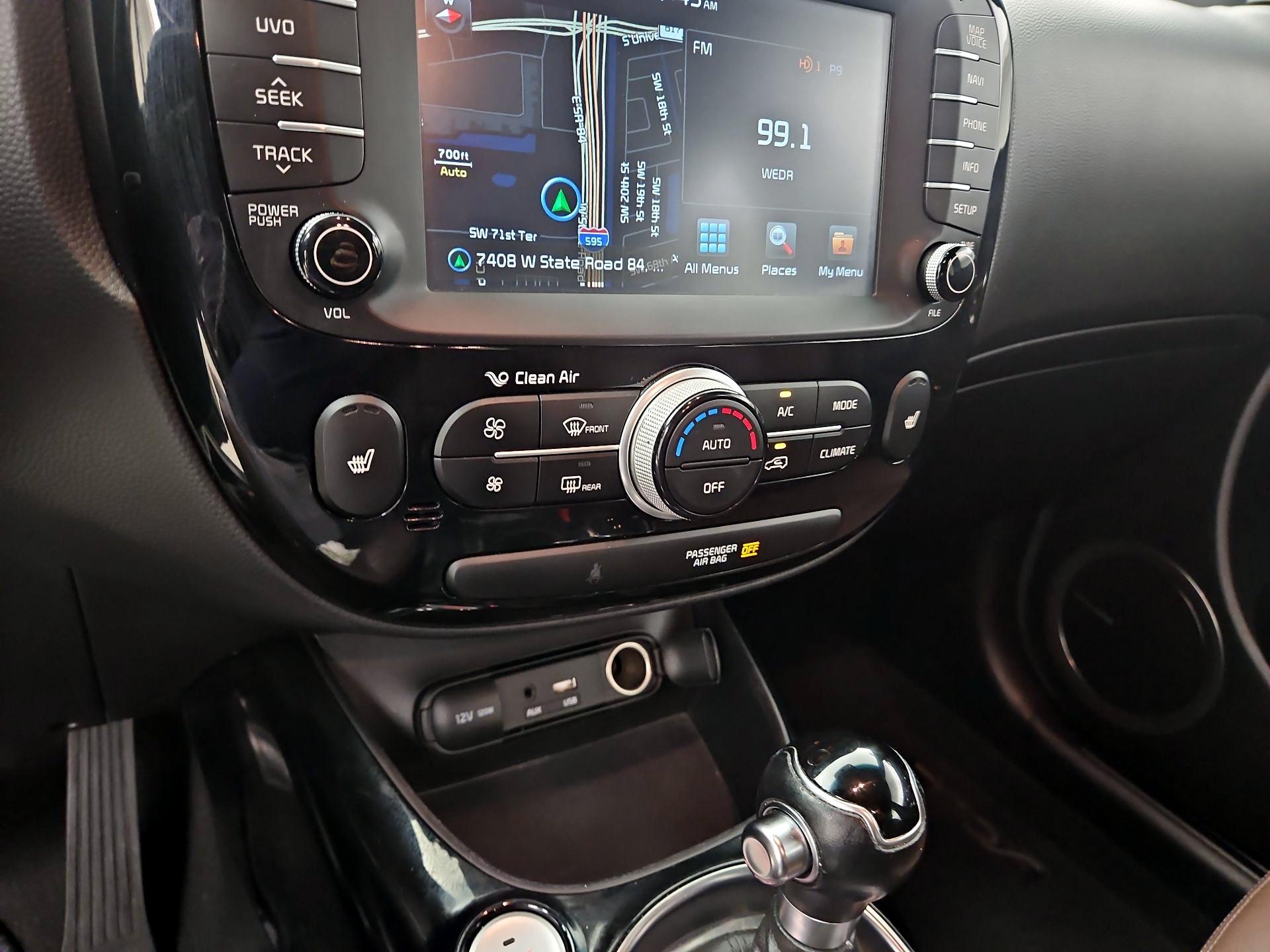 Thumbnail: 2017 Kia Soul - 17