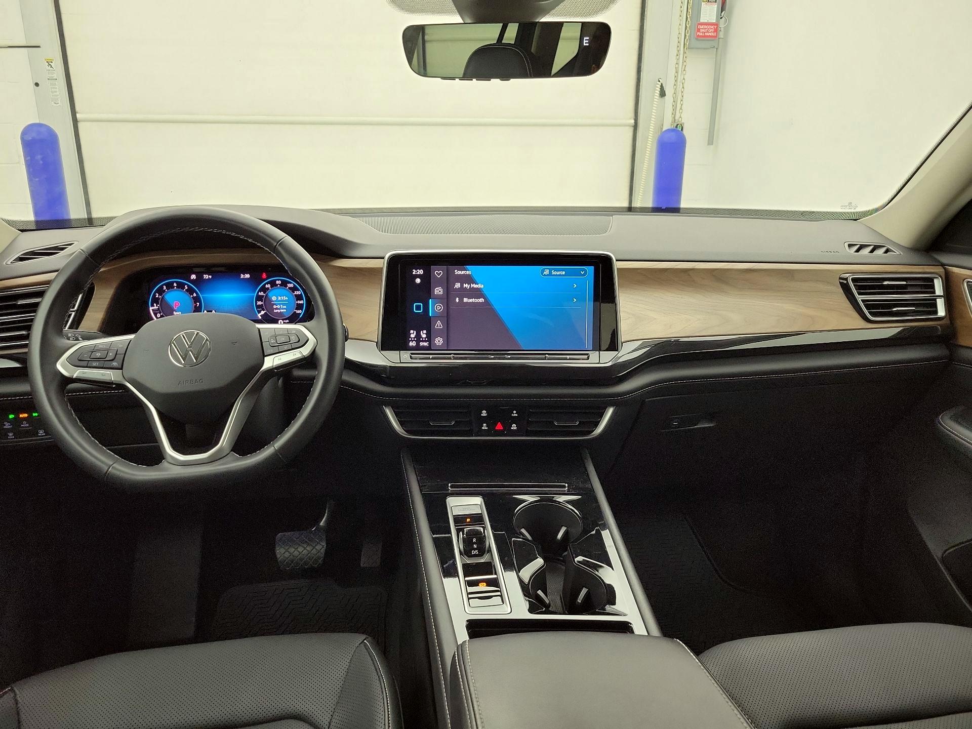 Thumbnail: 2024 Volkswagen Atlas - 9