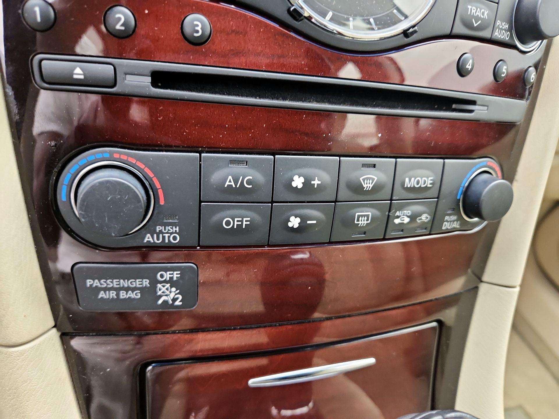 Thumbnail: 2016 INFINITI QX50 - 17