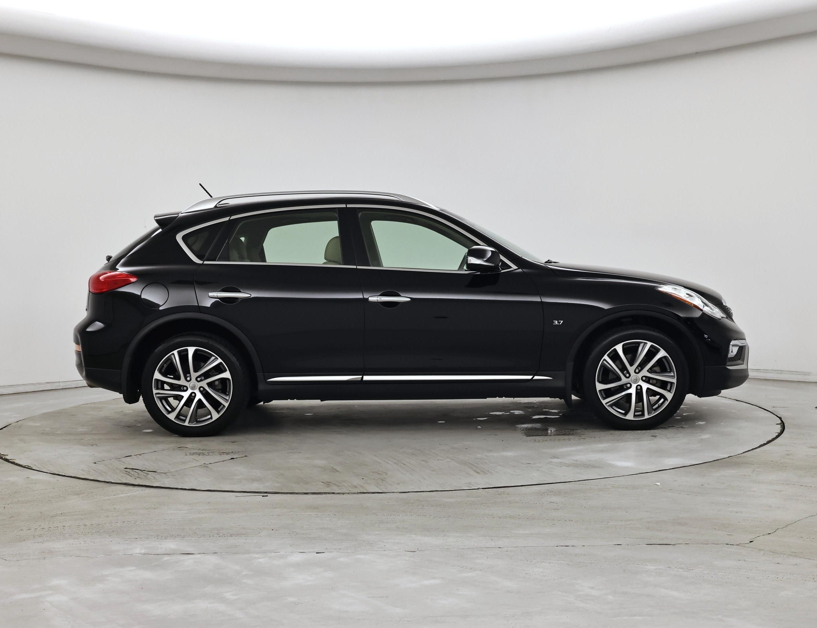Thumbnail: 2016 INFINITI QX50 - 7