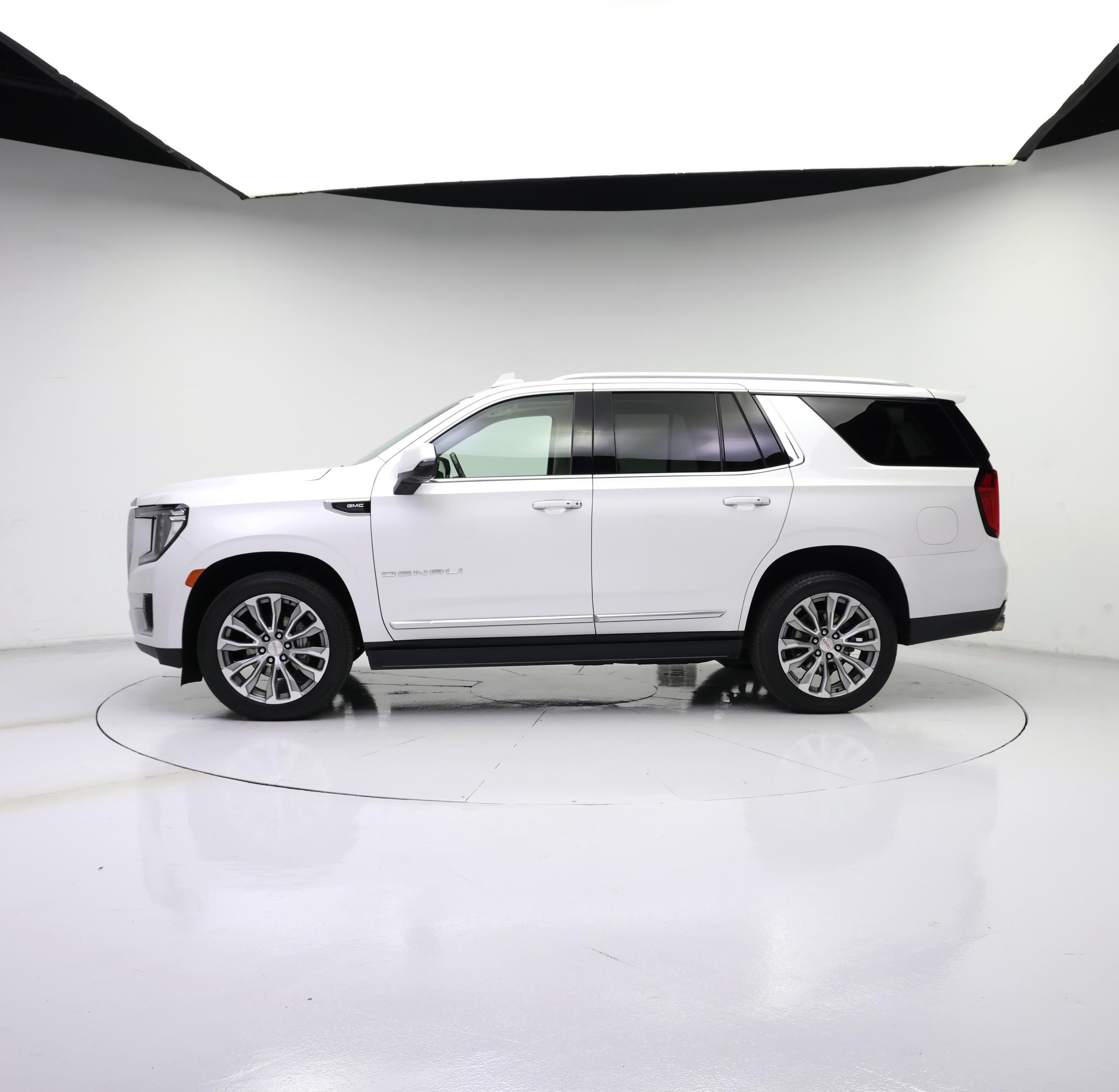 Thumbnail: 2021 GMC Yukon - 3