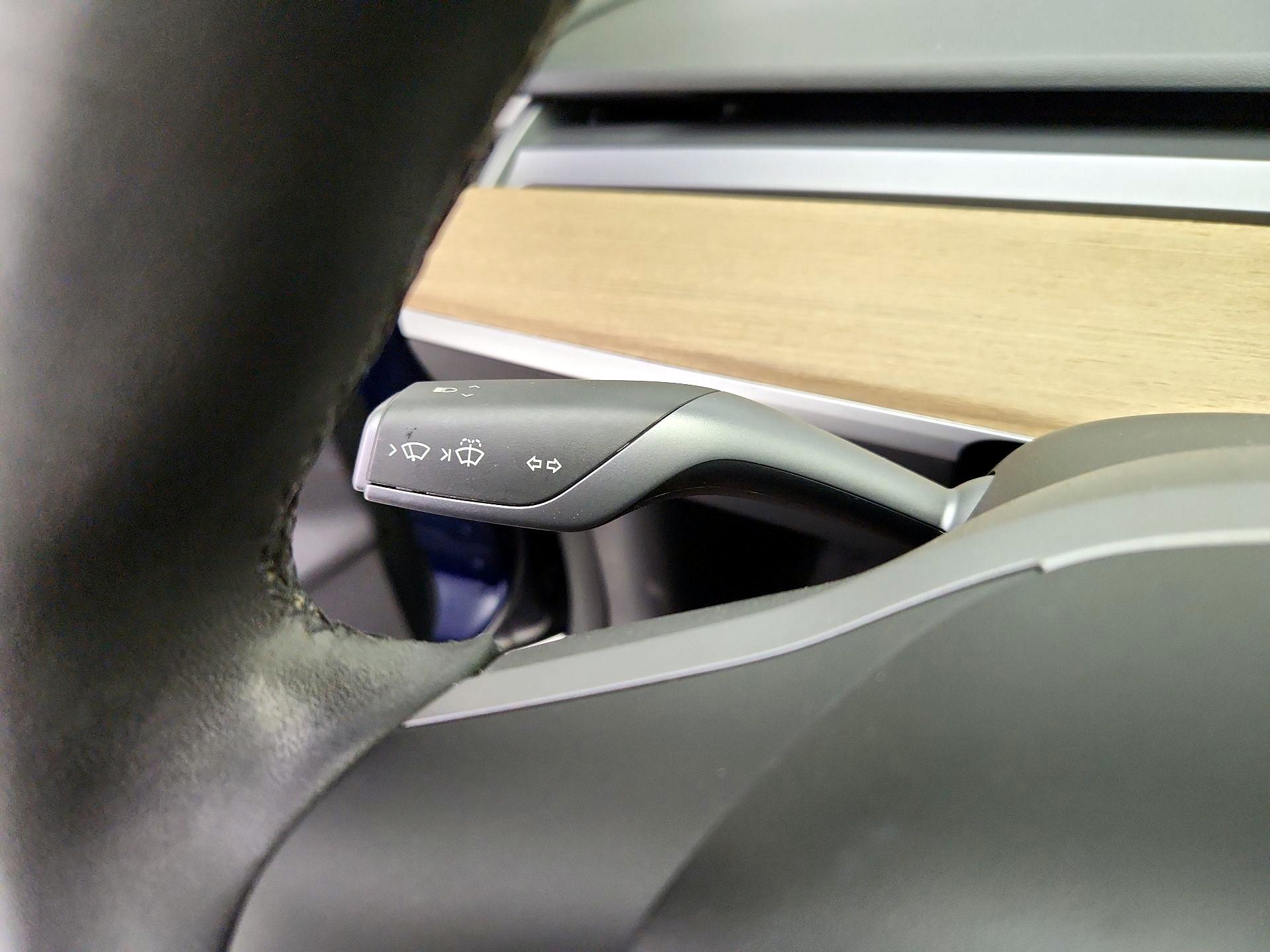 Thumbnail: 2020 Tesla Model 3 - 13