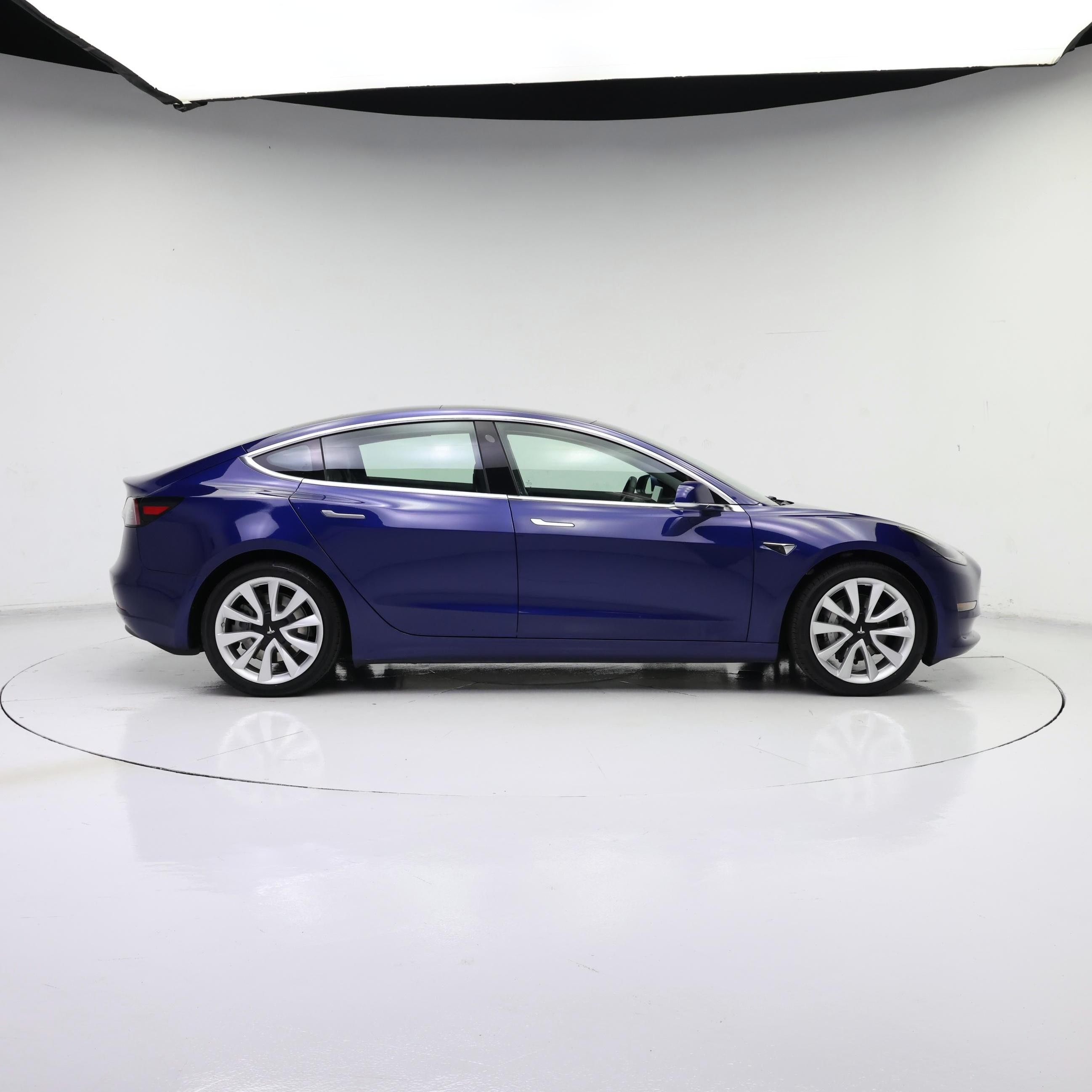 Thumbnail: 2020 Tesla Model 3 - 7
